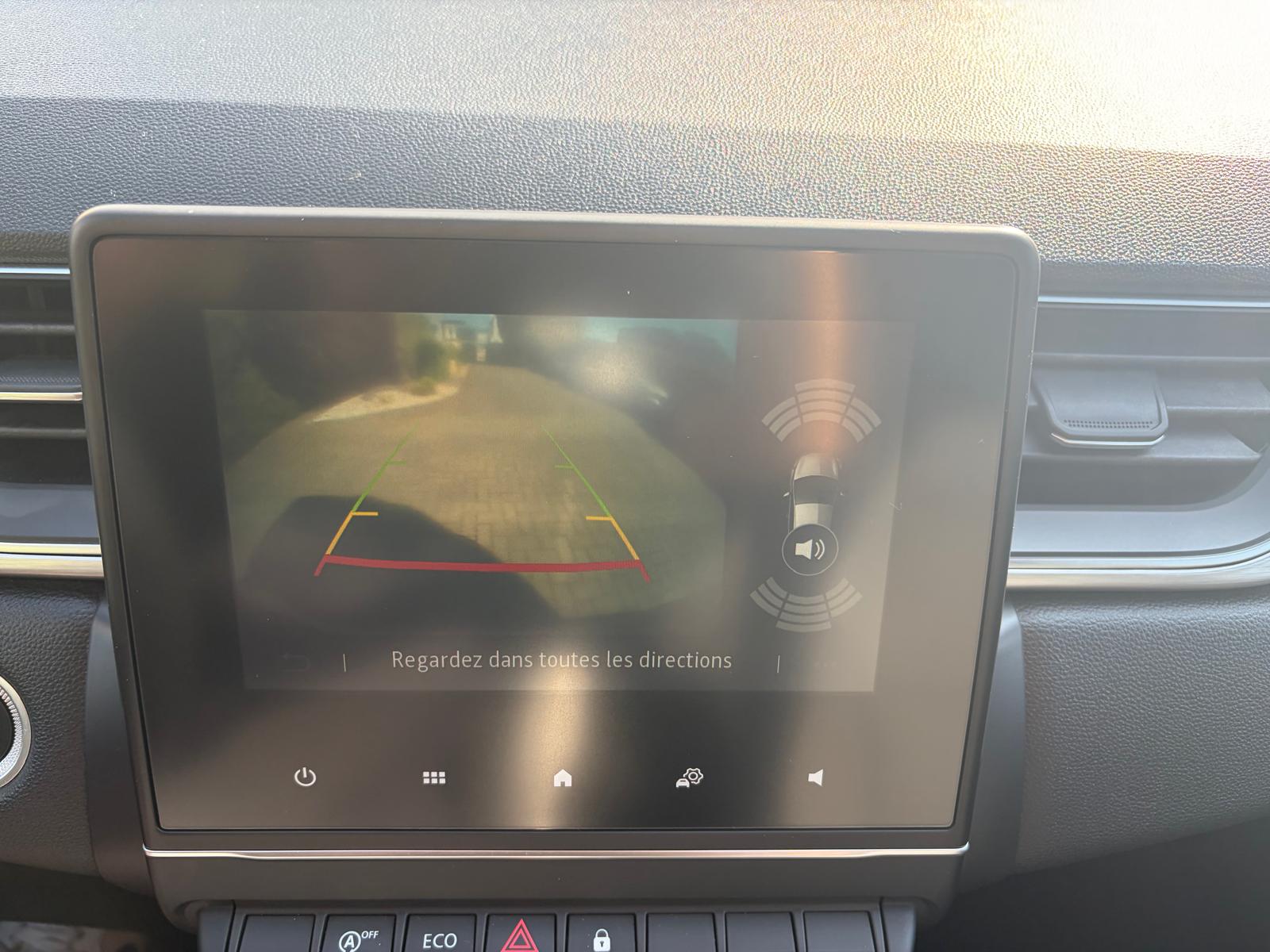 RENAULT Captur 1.3 TCe EDC Intens EDC-image-16