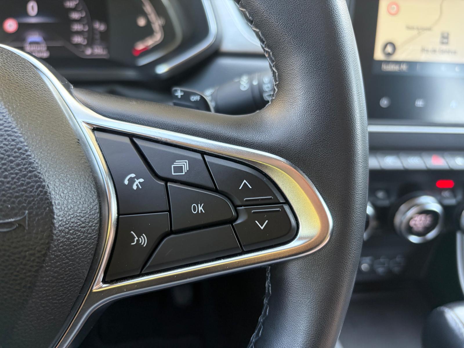 RENAULT Captur 1.3 TCe EDC Intens EDC-image-15