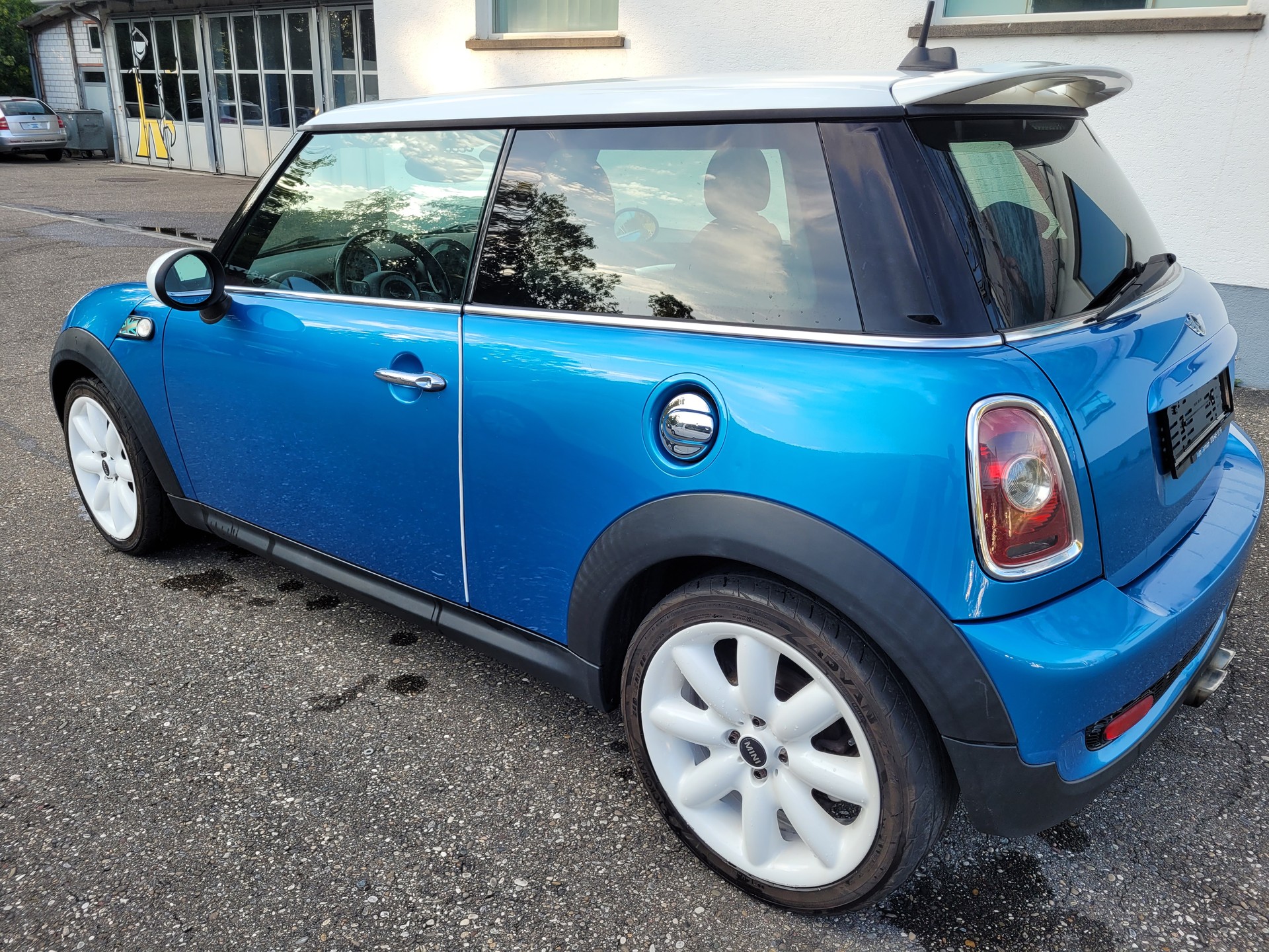 MINI Cooper S-image-3