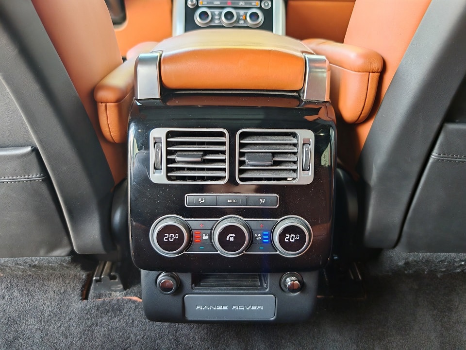 LAND ROVER Range Rover 4.4 SDV8 Autobiography Automatic-image-14