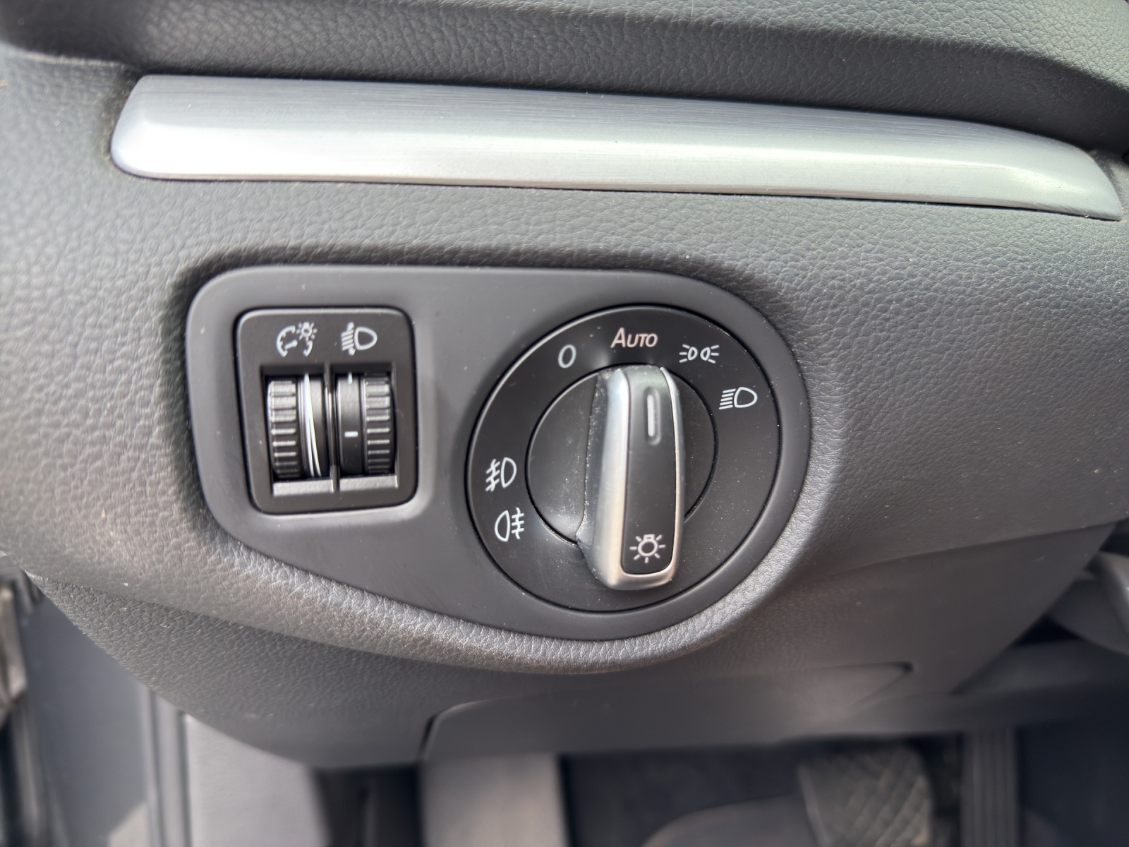 VW Sharan 1.4 TSI Comfortline DSG-image-15