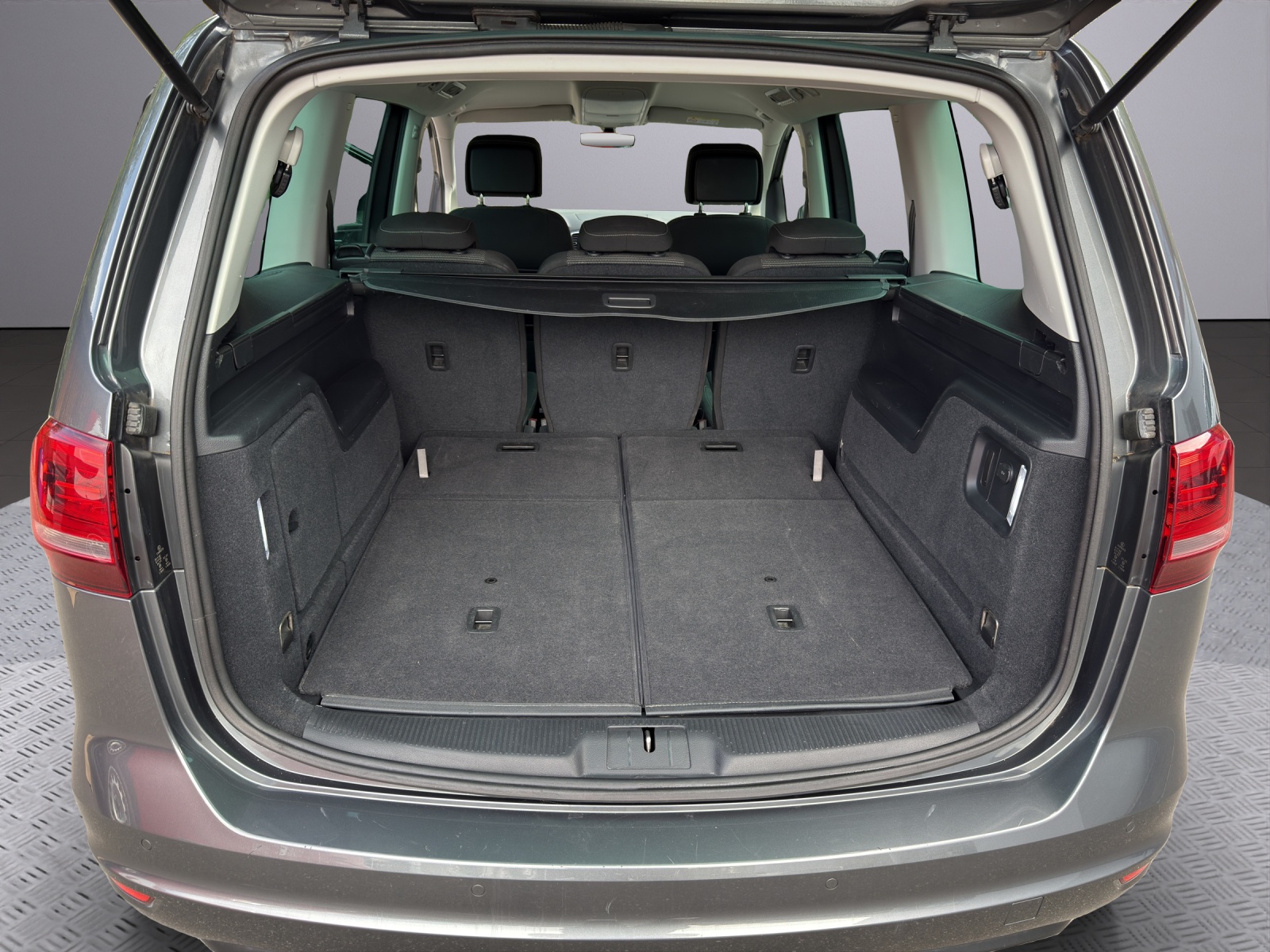VW Sharan 1.4 TSI Comfortline DSG-image-11