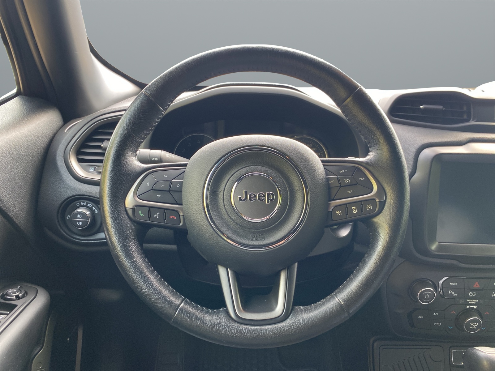 JEEP RENEGADE 1.3 Turbo S 150 Spo-image-12