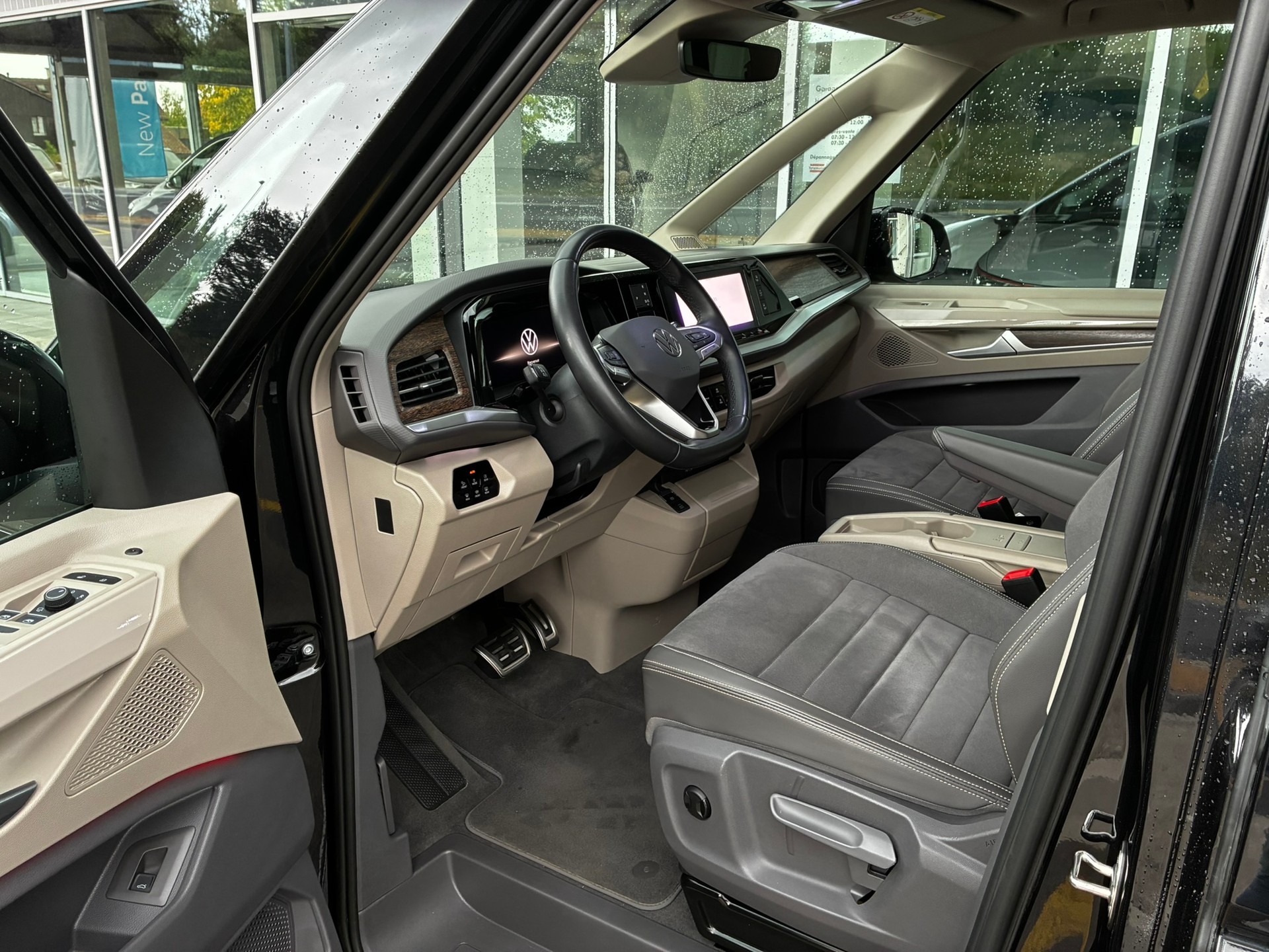 VW Multivan 2.0 TDI Style DSG-image-9