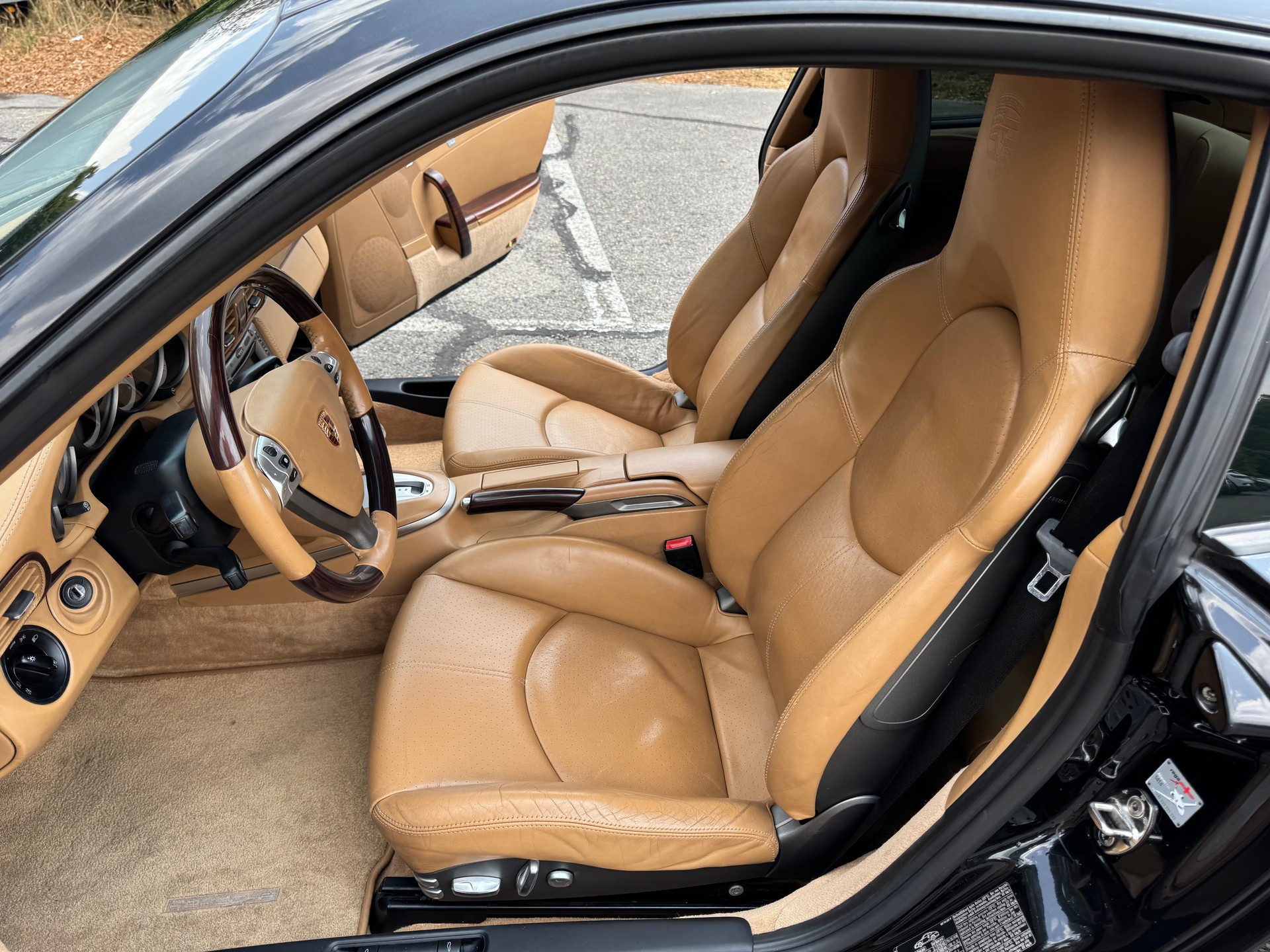 PORSCHE 3.8 Carrera S-image-10