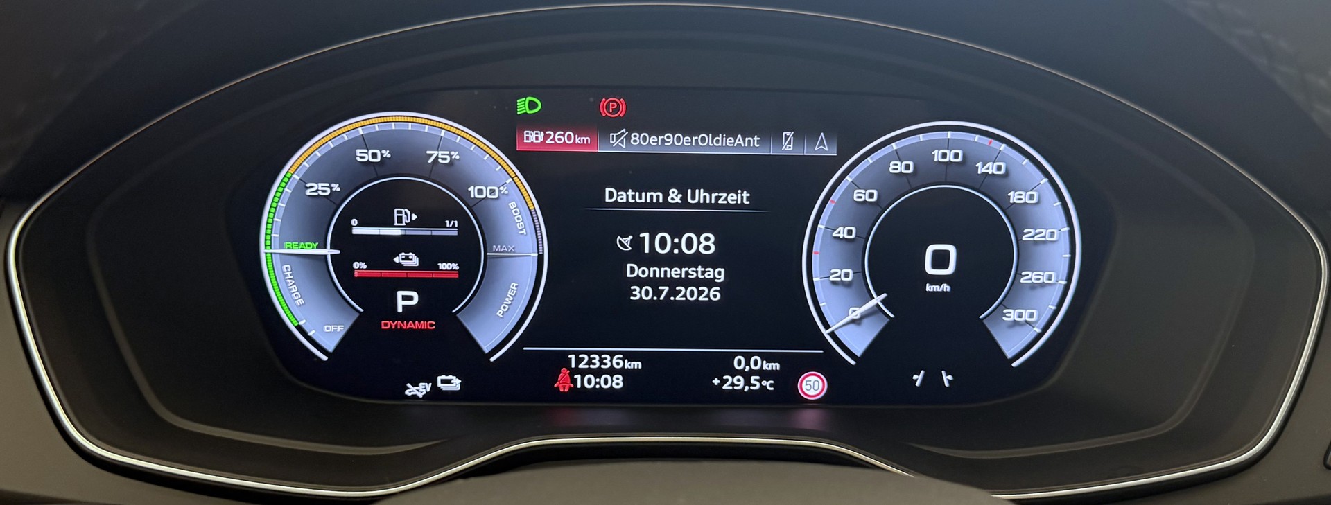 AUDI Q5 50 TFSI e PHEV quattro S-tronic-image-8