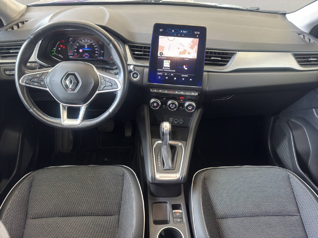 RENAULT Captur 1.3 TCe 155PS Edition One EDC-Automat-image-19