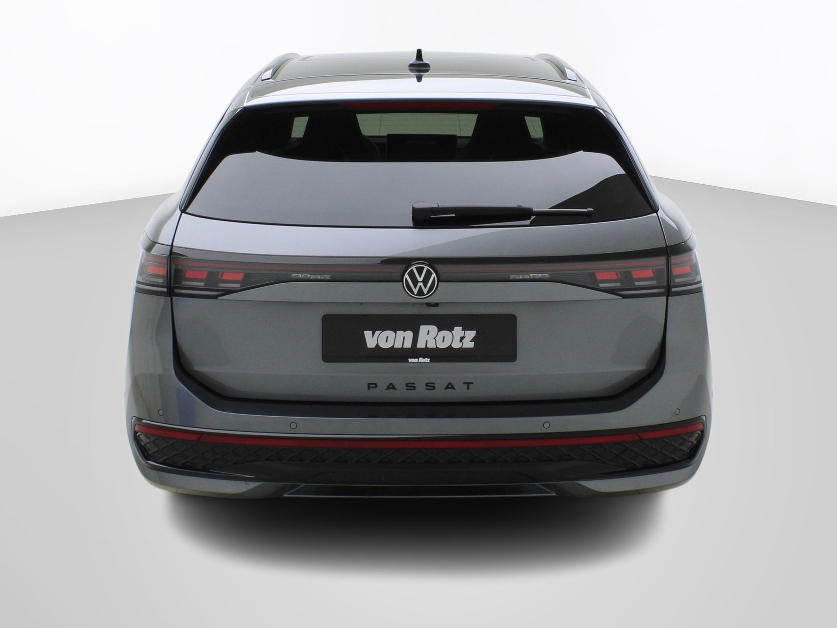 VW Passat Variant 2.0 TSI DSG R-Line 4Motion **VW Werksgarantie bis 10/2030**-image-3