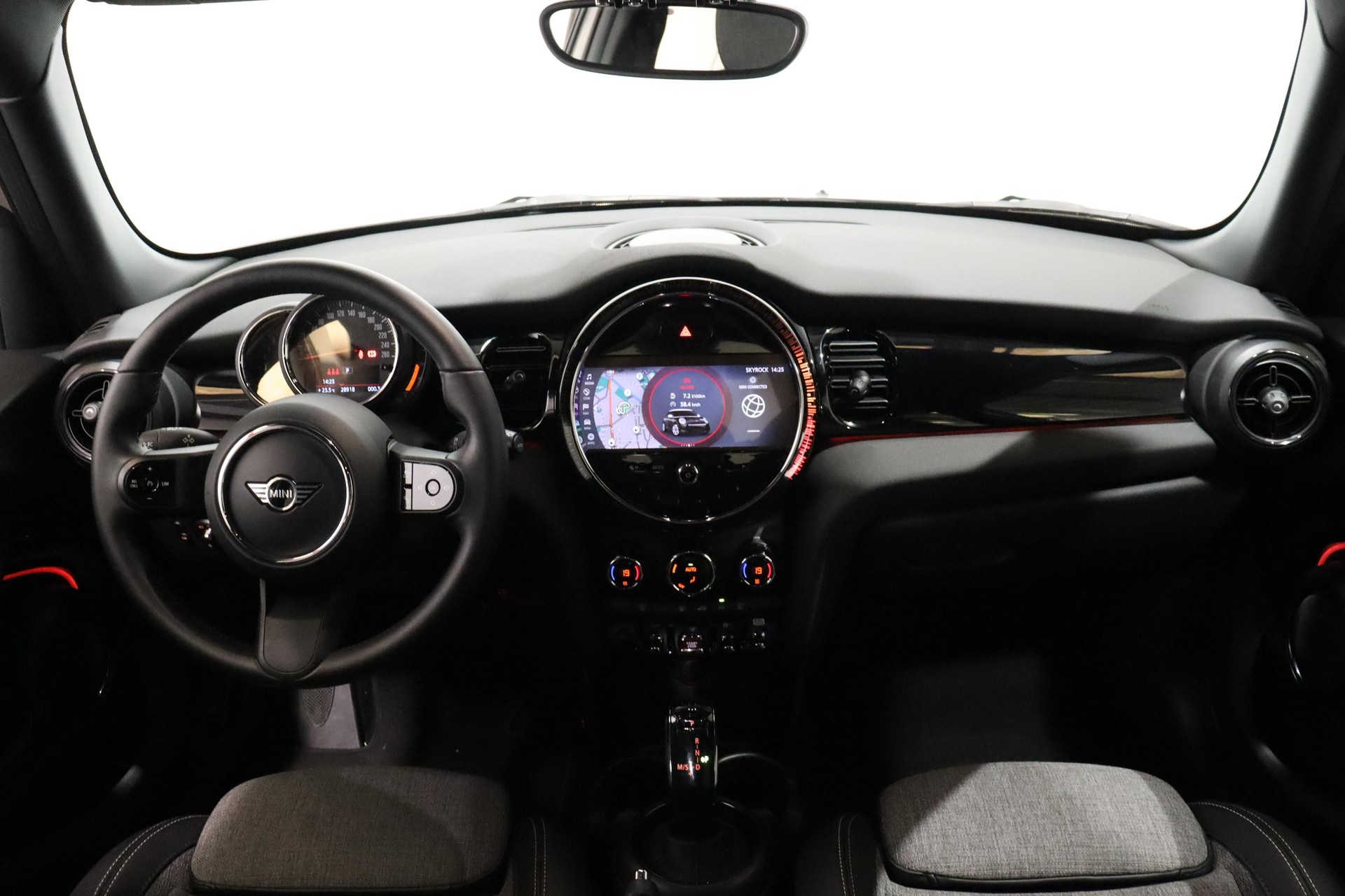 MINI F55 1.5i Cooper-image-9