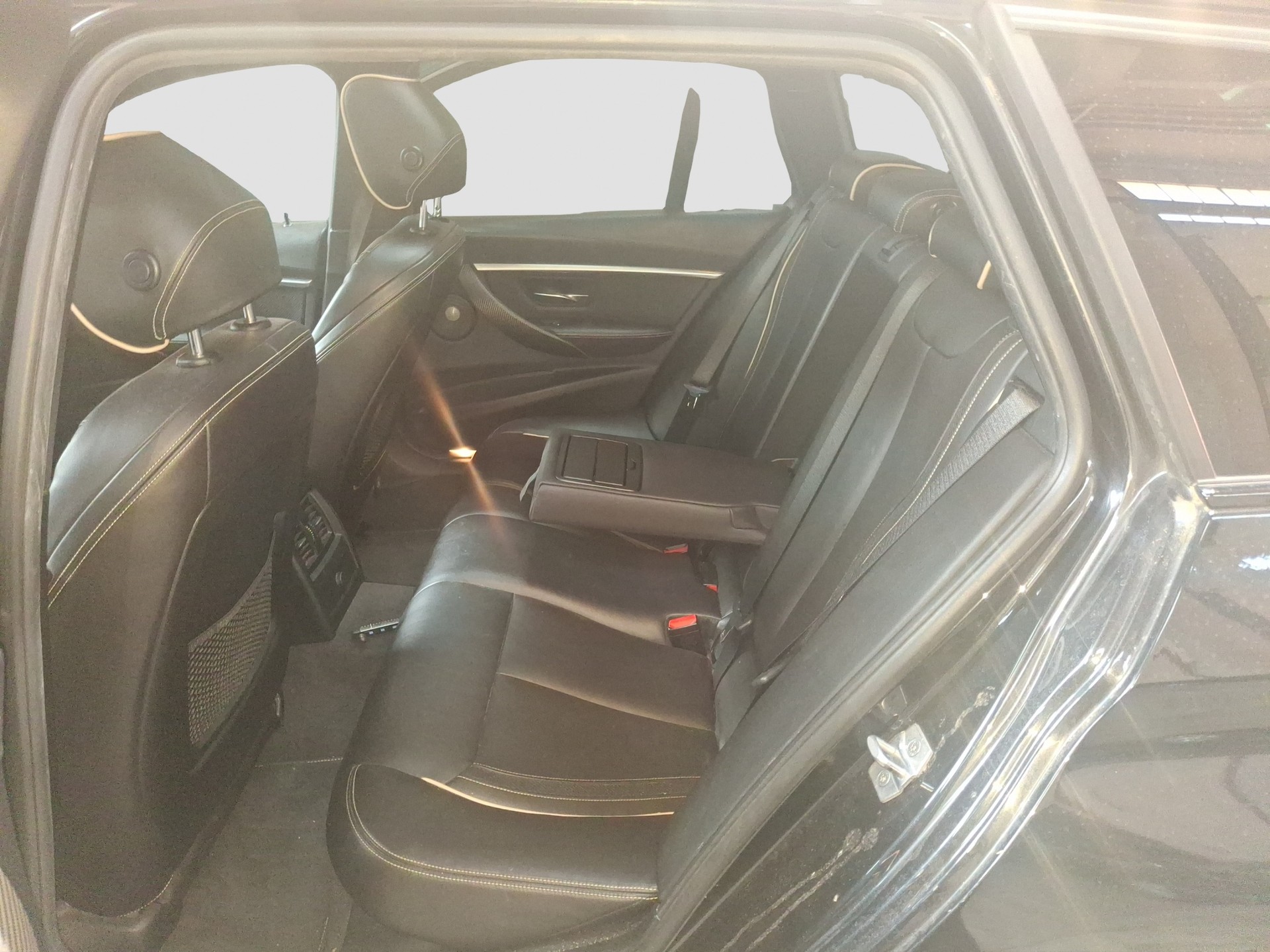 BMW 340i xDrive Touring Edition Sport Line Steptronic-image-7
