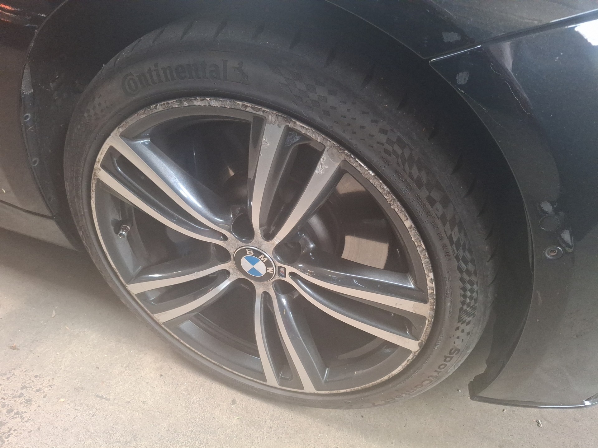 BMW 340i xDrive Touring Edition Sport Line Steptronic-image-14