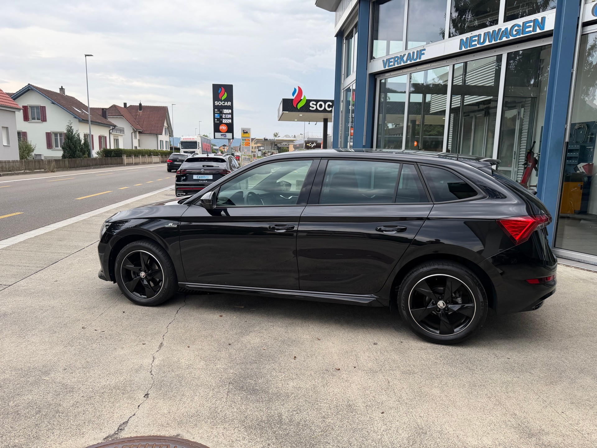 SKODA Scala 1.5 TSI ACT Monte Carlo DSG-image-5