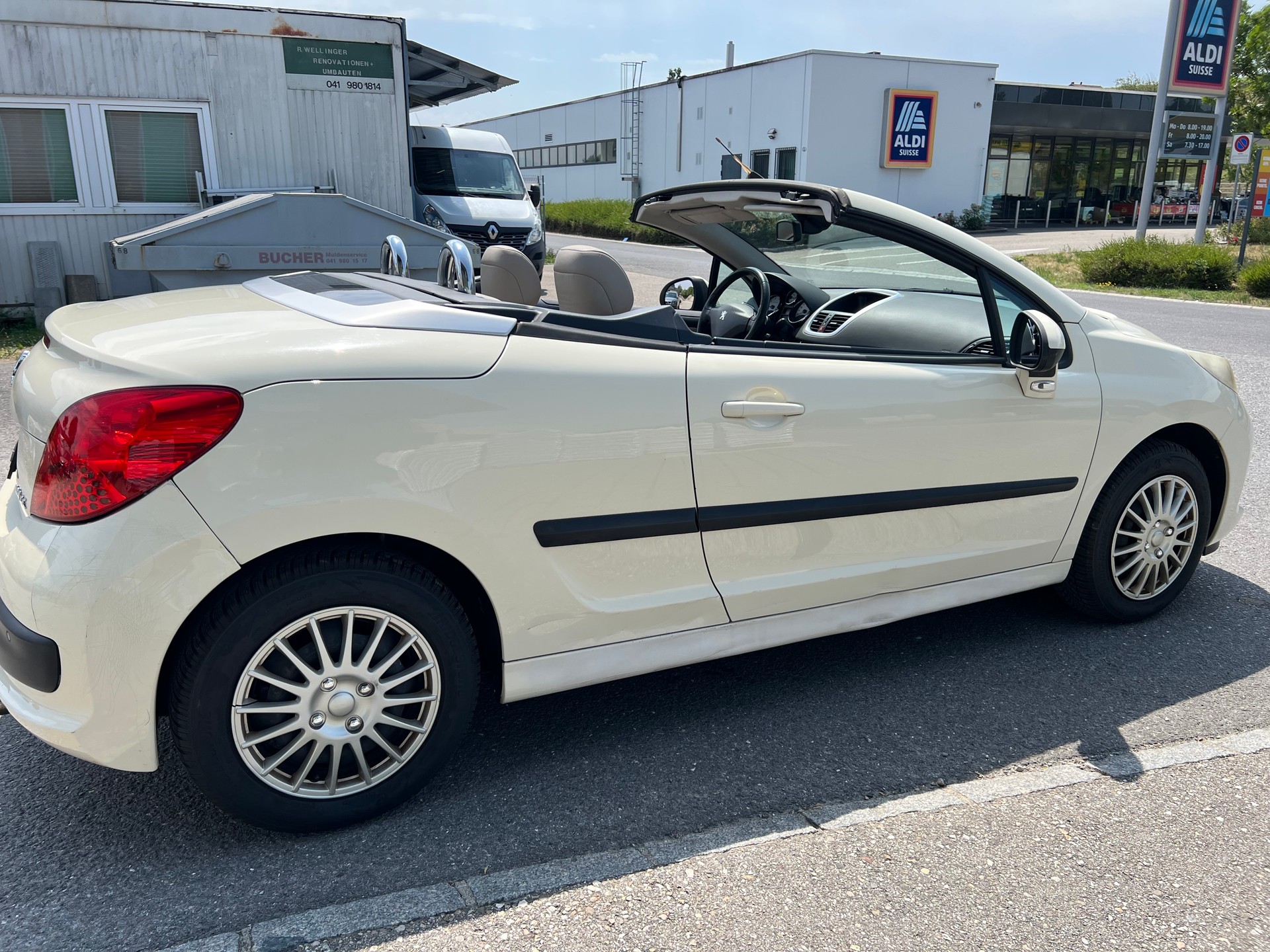 PEUGEOT 207 CC 1.6 16V Platinium Edition-image-4