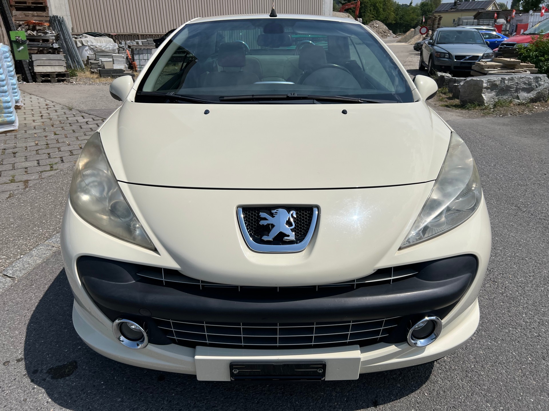 PEUGEOT 207 CC 1.6 16V Platinium Edition-image-0