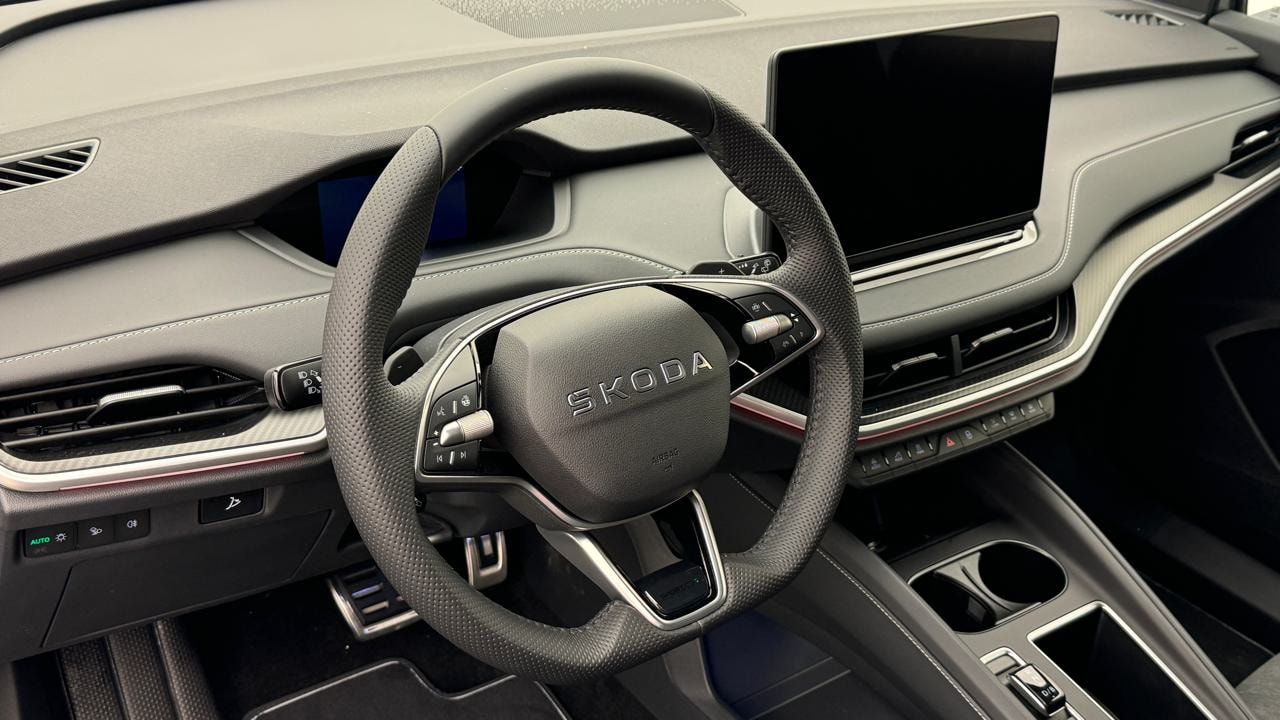 SKODA Enyaq 85x Sportline 4x4-image-6