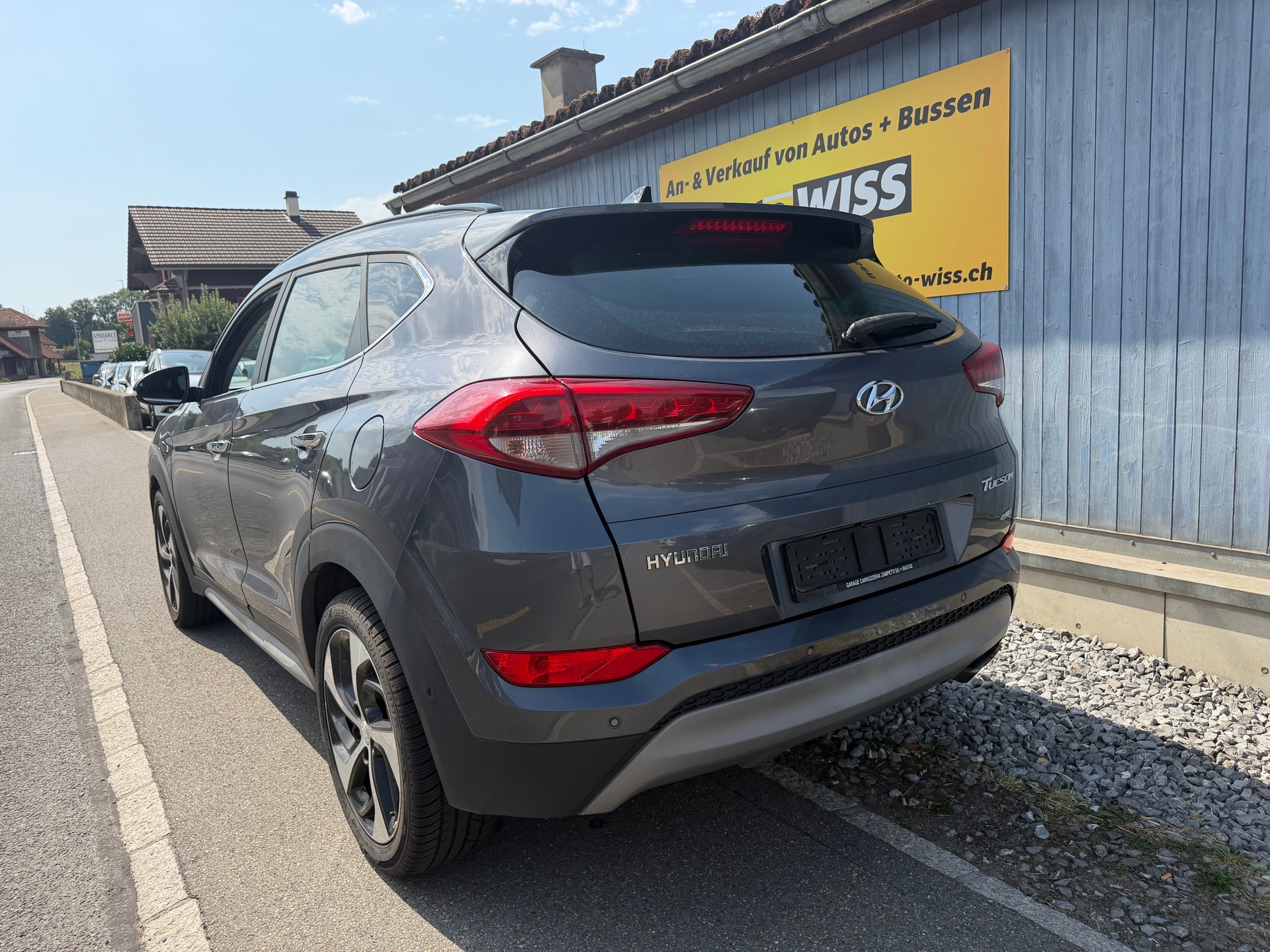 HYUNDAI Tucson 2.0 CRDI Vertex 4WD Automatic-image-6