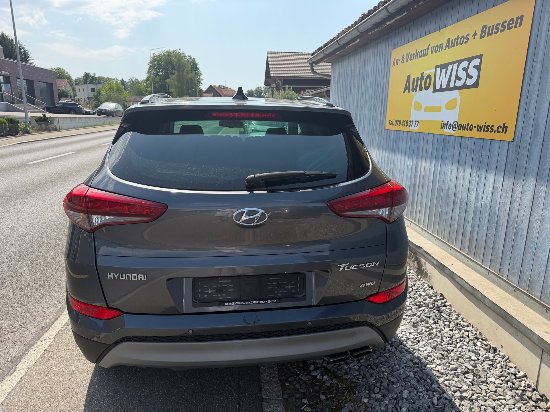 HYUNDAI Tucson 2.0 CRDI Vertex 4WD Automatic-image-4