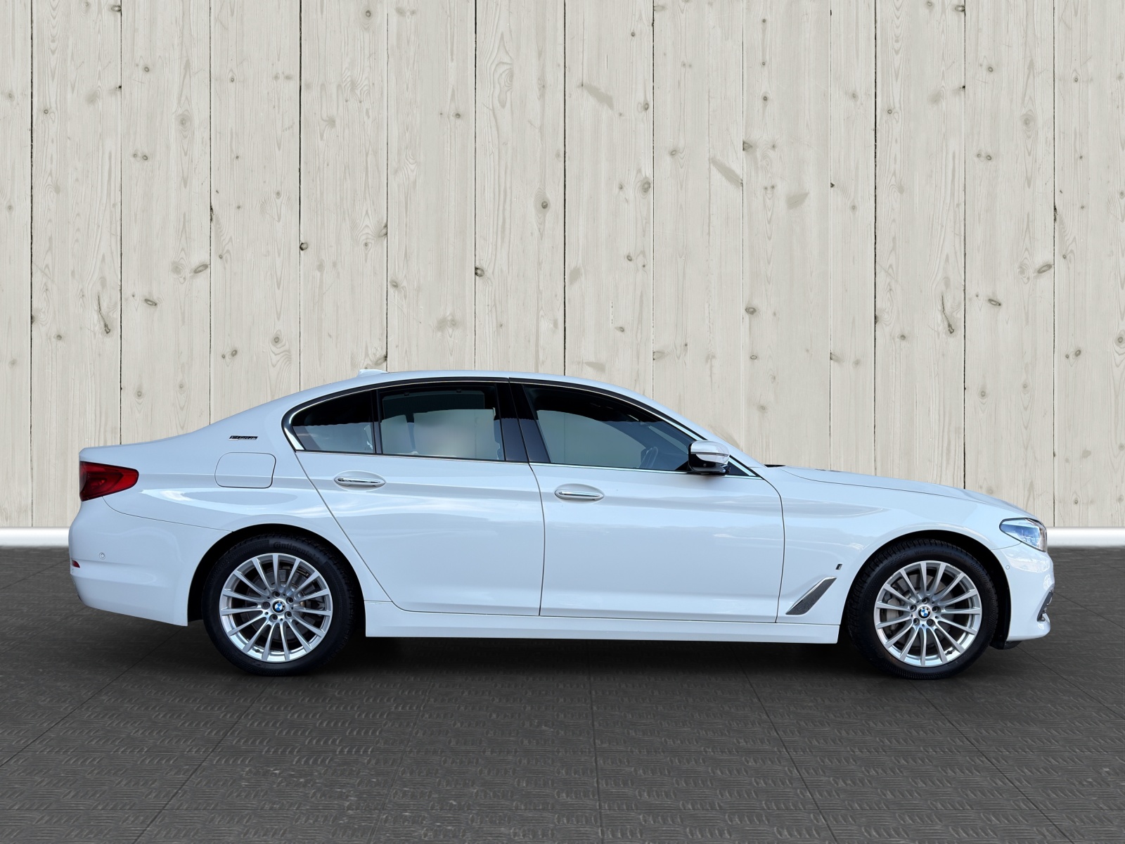 BMW 530e iPerformance Sport Line Steptronic-image-7