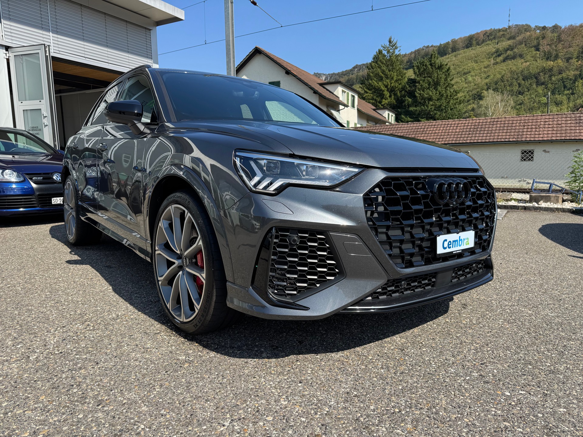 AUDI RS Q3 2.5 TFSI quattro S tronic-image-9