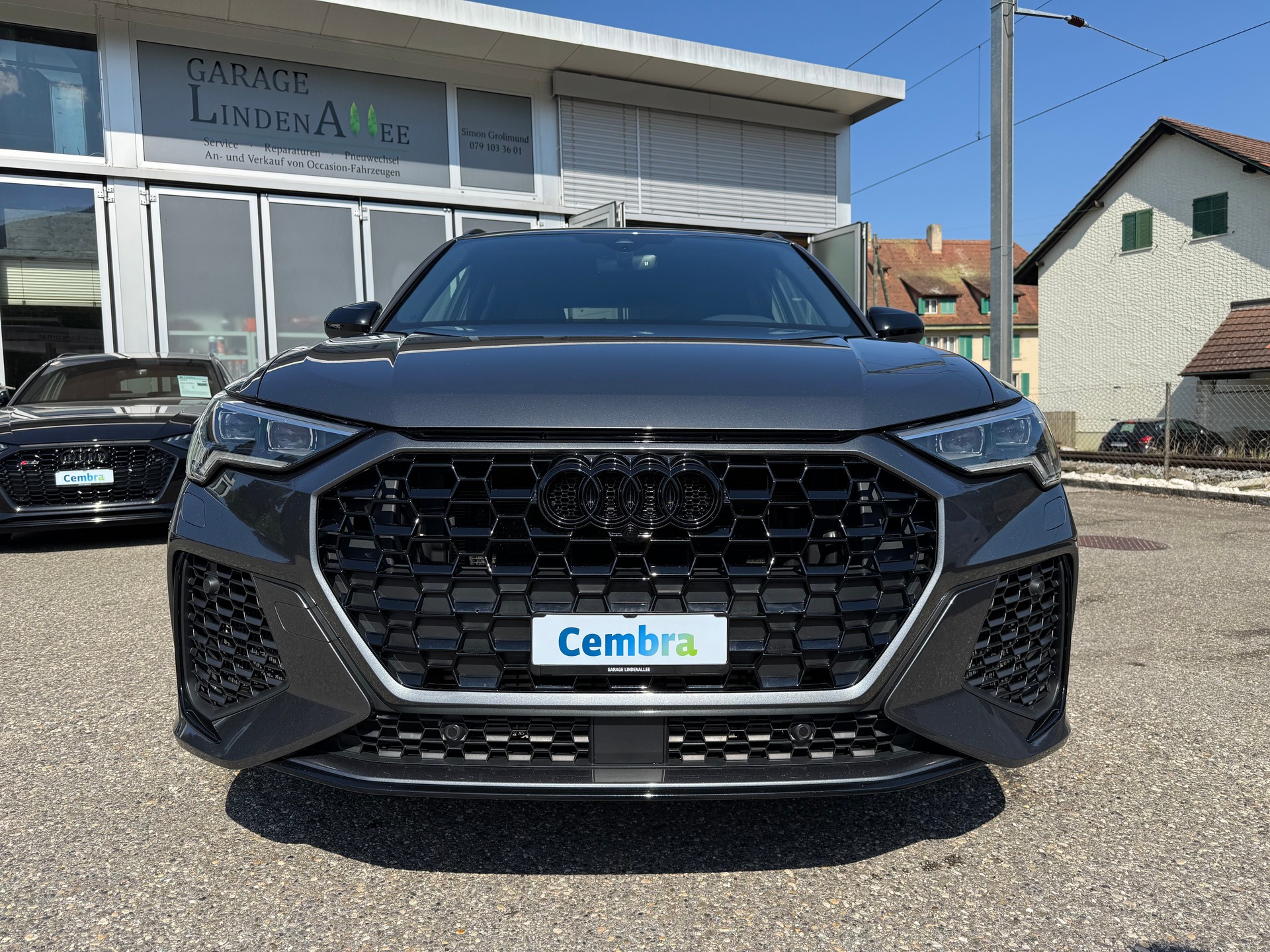 AUDI RS Q3 2.5 TFSI quattro S tronic-image-11