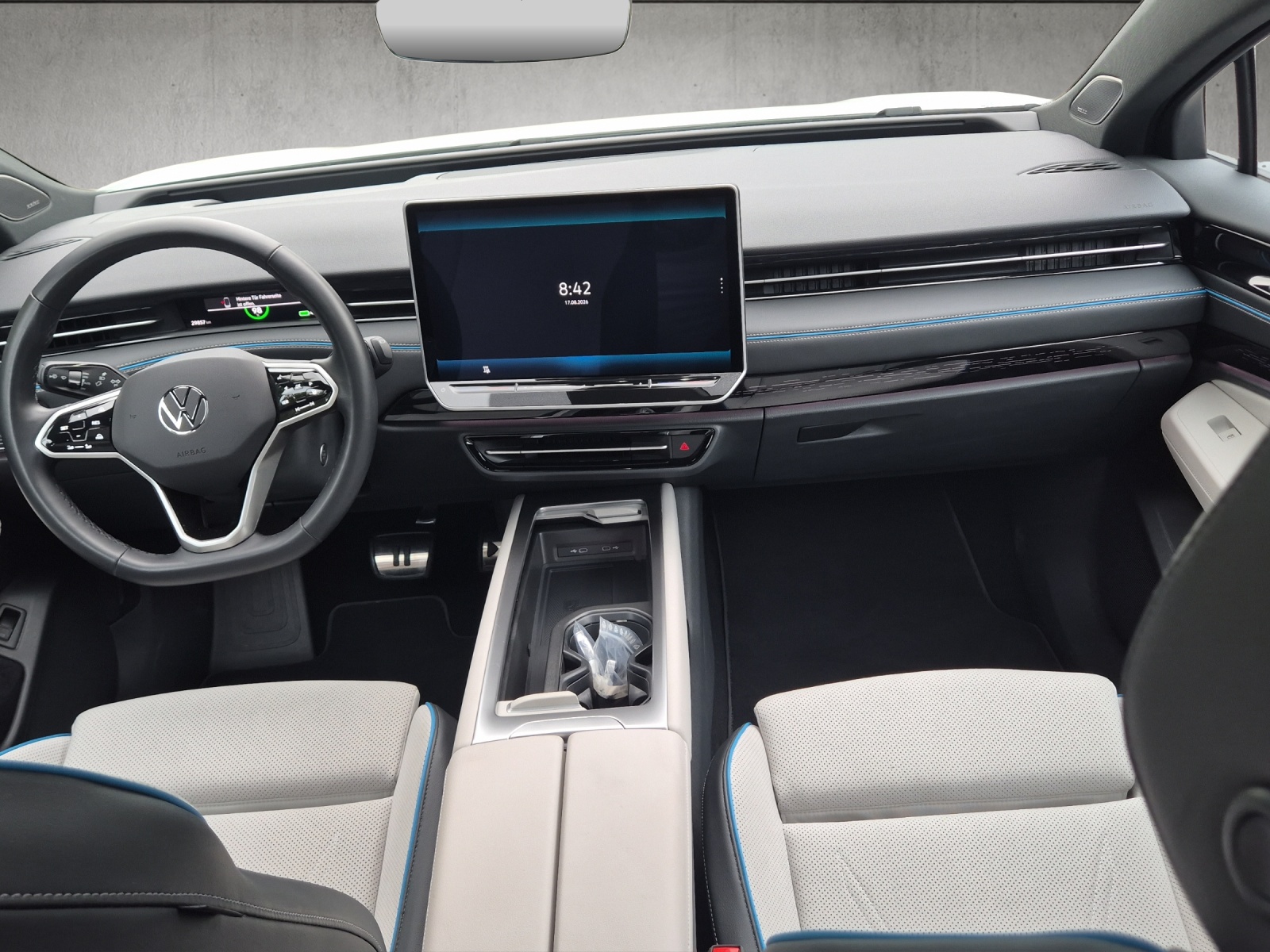 VW ID.7 Pro 77 kWh Pro*Head up Display*Panoramadach*360°Kamera*Anhängerkupplung*-image-9