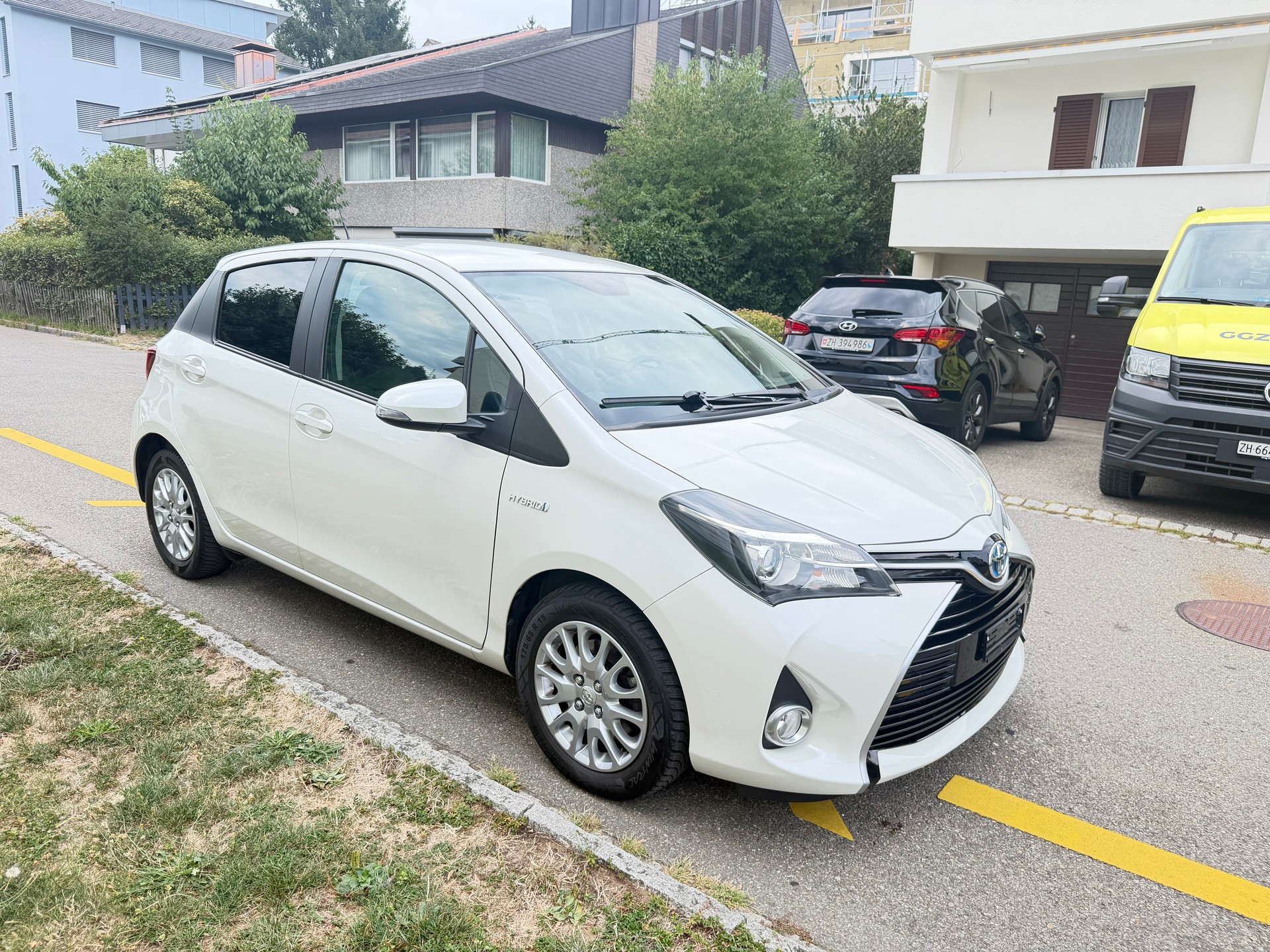 TOYOTA Yaris 1.5 VVT-i Hybrid Swiss Trend e-CVT/ FRISCH AB MFK. 11. 08. 2026. & SERVICE-image-7