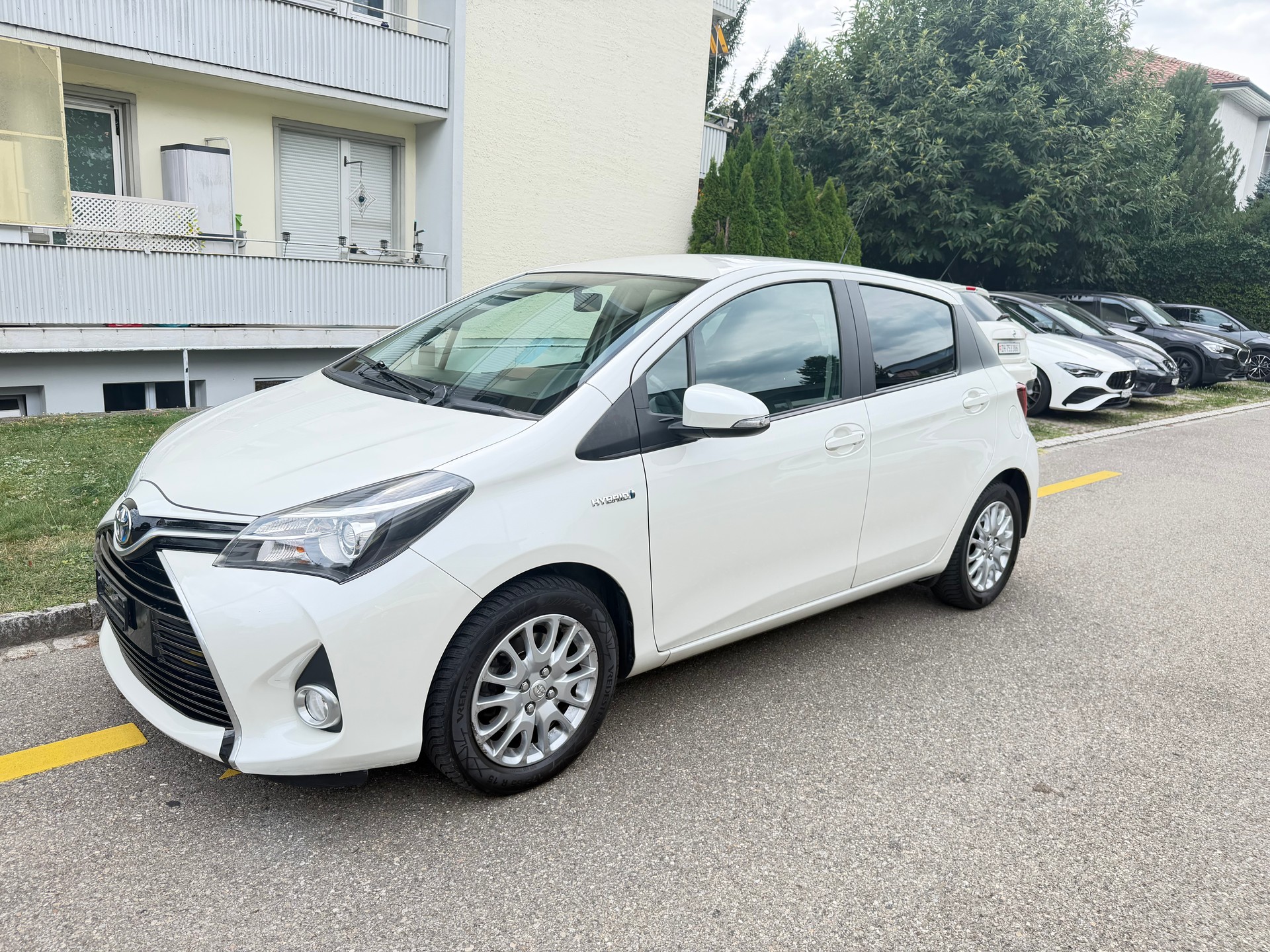 TOYOTA Yaris 1.5 VVT-i Hybrid Swiss Trend e-CVT/ FRISCH AB MFK. 11. 08. 2026. & SERVICE-image-1