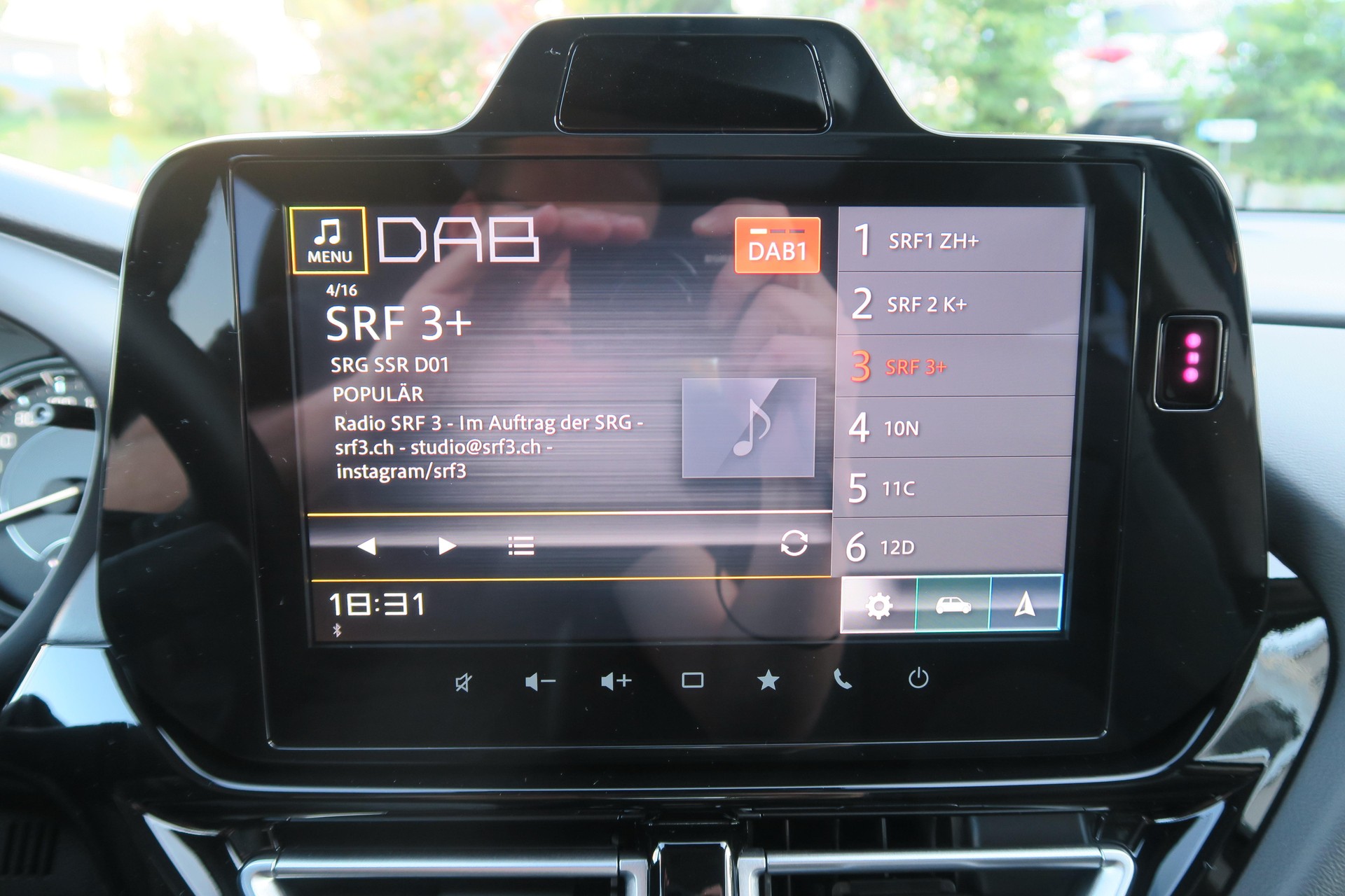 SUZUKI S-Cross 1.4 T Piz Sulai Top Hybrid 4x4-image-6