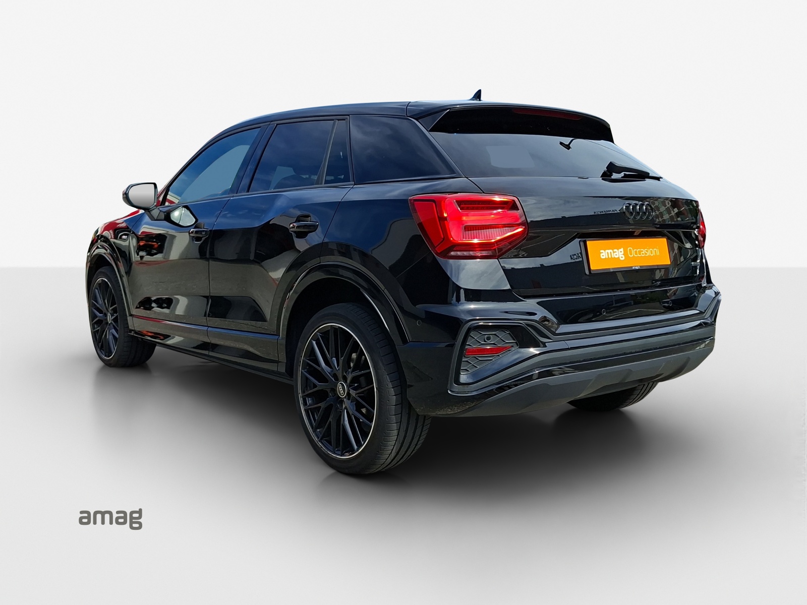 AUDI Q2 40 TFSI S line Attraction quattro S-tronic-image-2