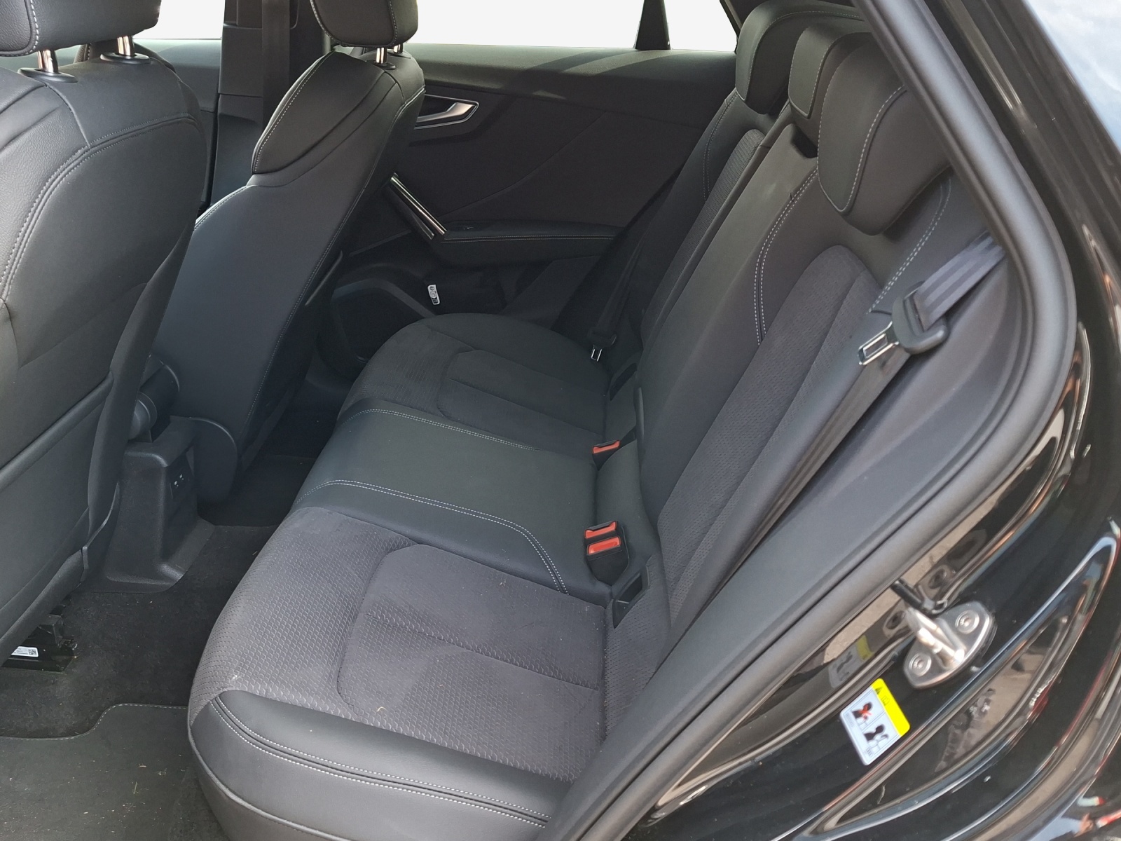 AUDI Q2 40 TFSI S line Attraction quattro S-tronic-image-11