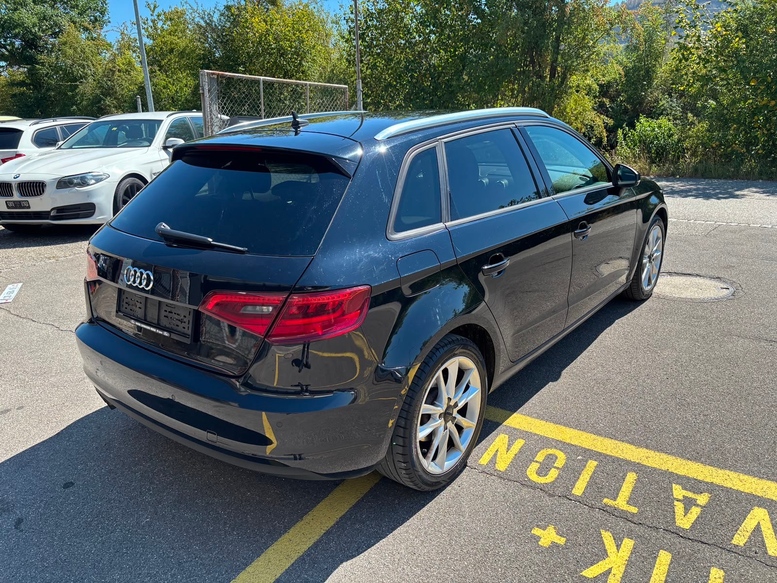 AUDI A3 Sportback 1.4 TFSI Ambition-image-3