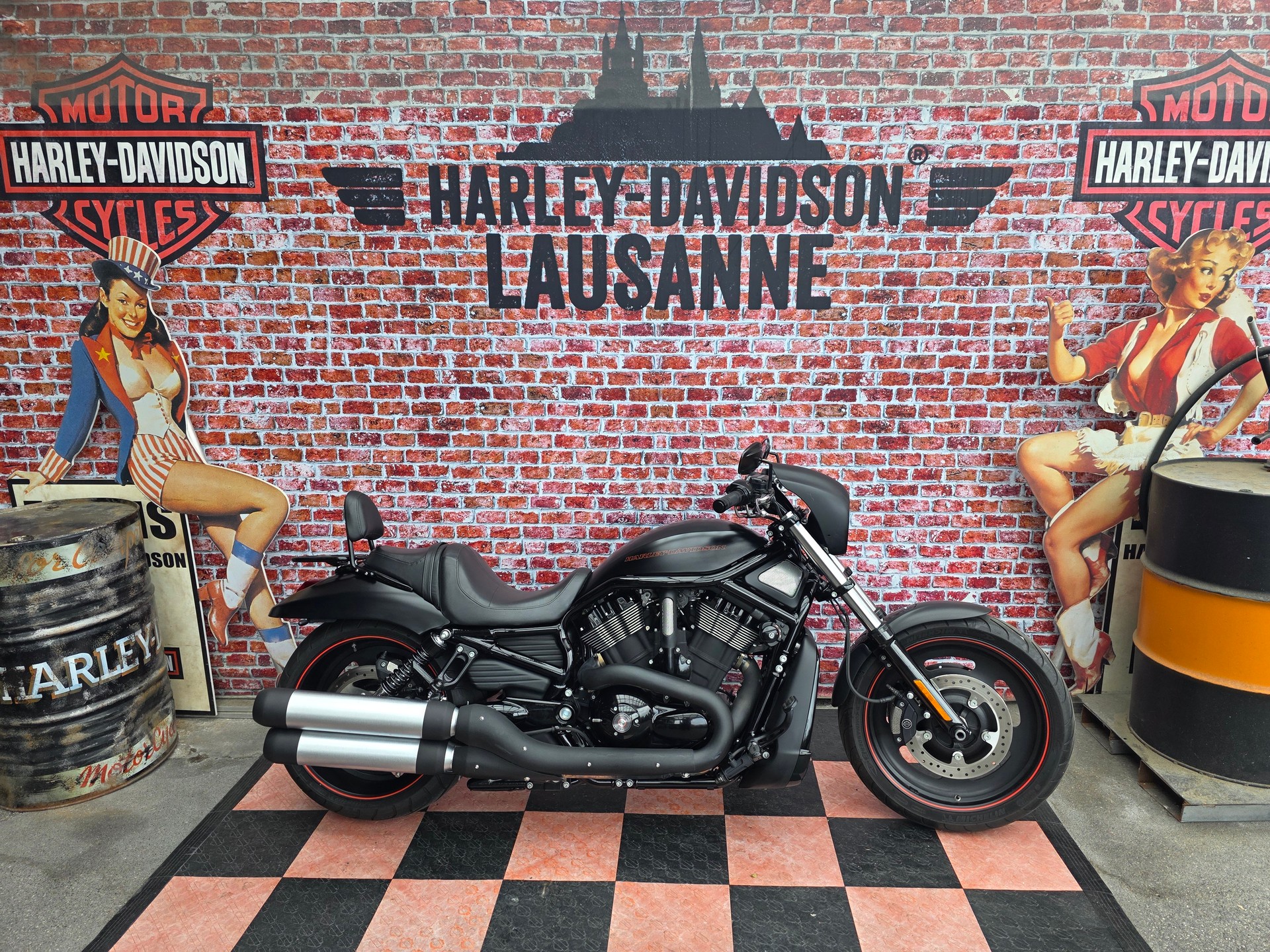 HARLEY-DAVIDSON VRSCDX Night Rod Special ABS