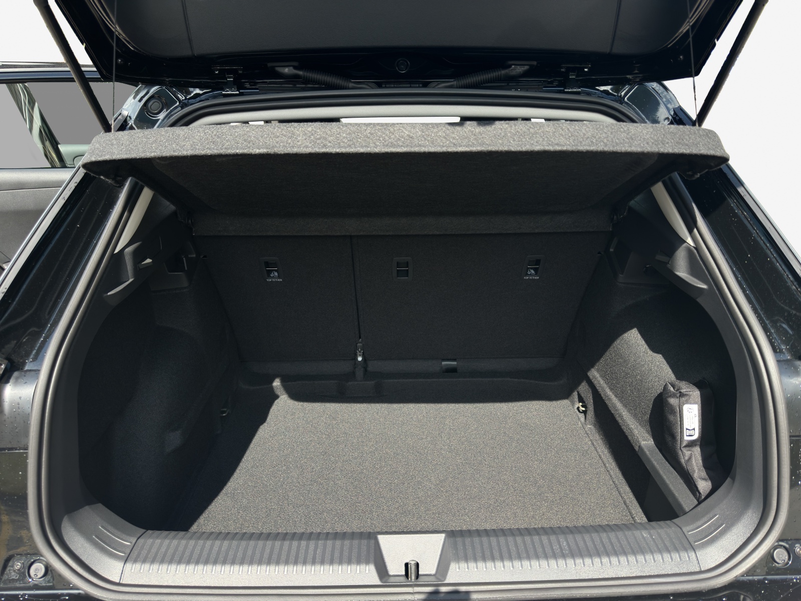 VW T-Roc NF TR 1.5eTSI 115PS-image-12