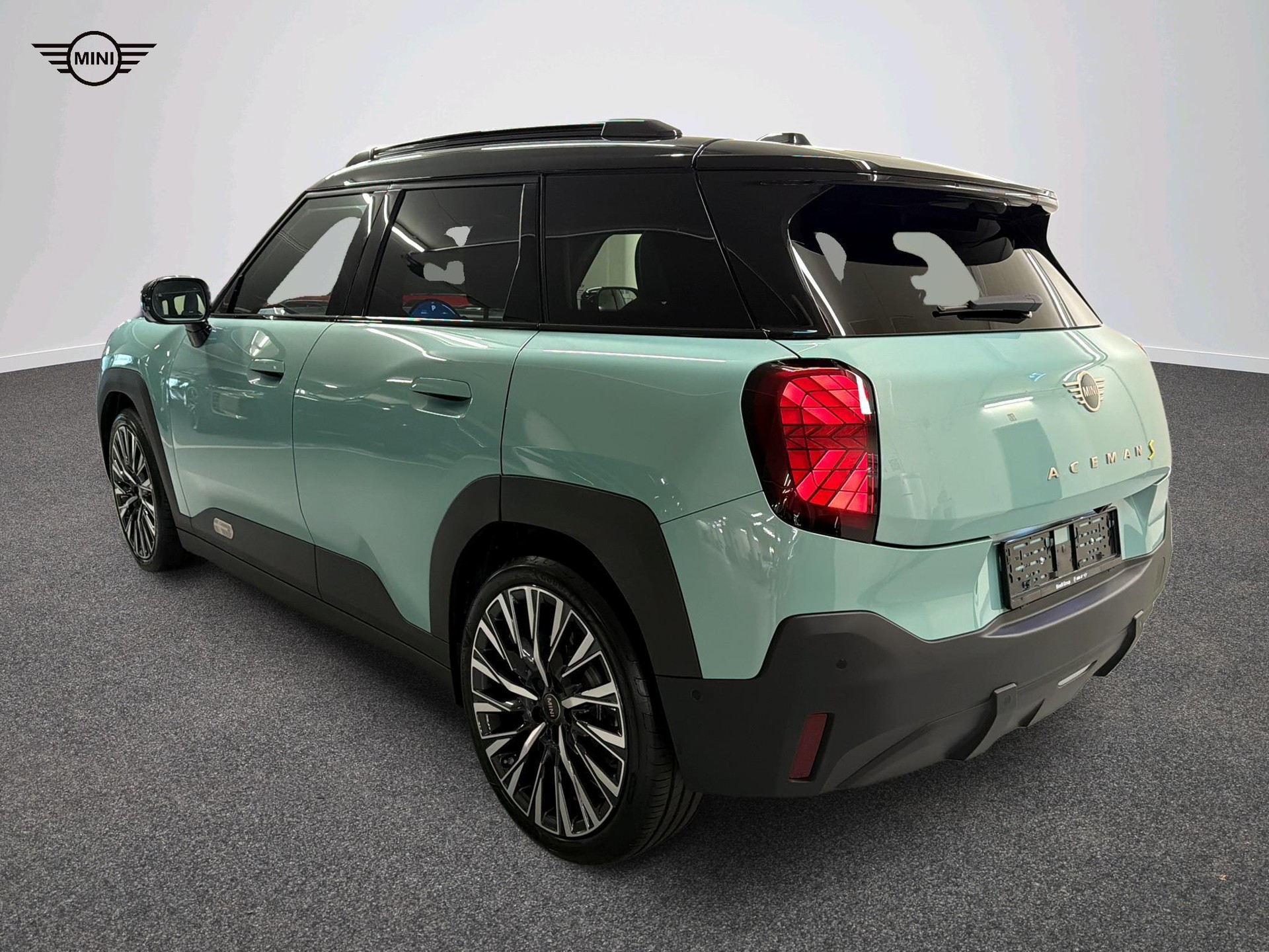 MINI Aceman SE-image-3