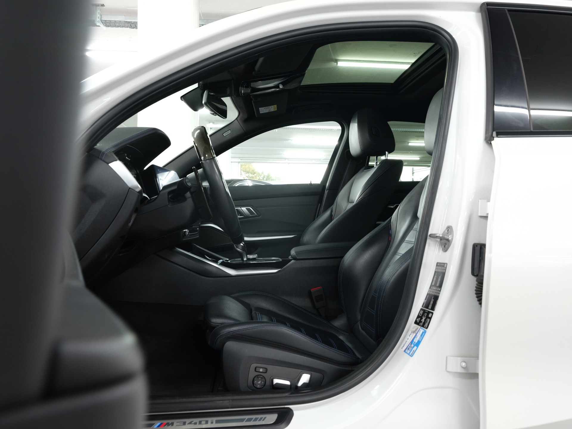 BMW M340i xDrive Steptronic *Sportabgassanlage* *360 Kamera* *Harman & Kardon*-image-21