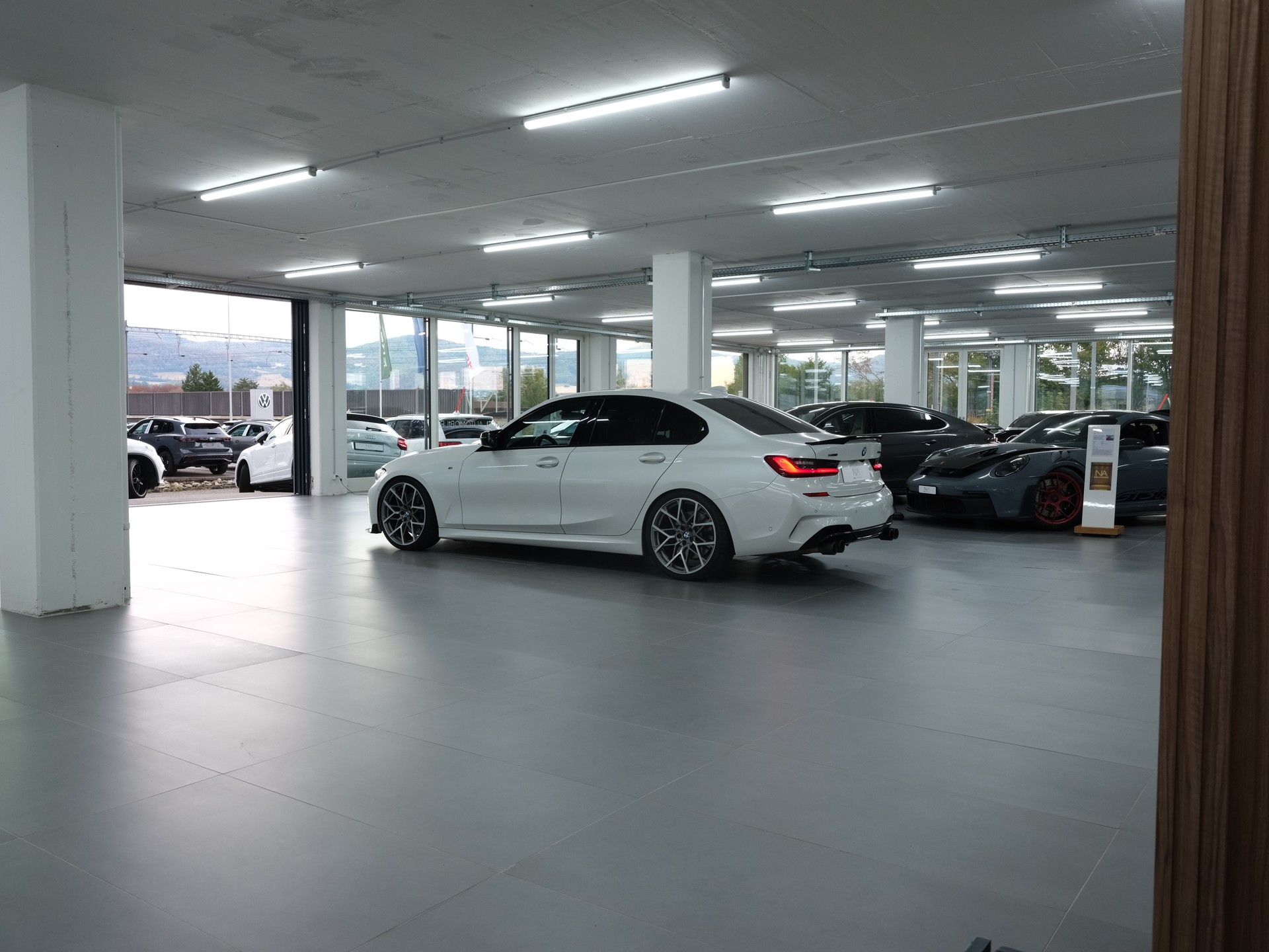 BMW M340i xDrive Steptronic *Sportabgassanlage* *360 Kamera* *Harman & Kardon*-image-17