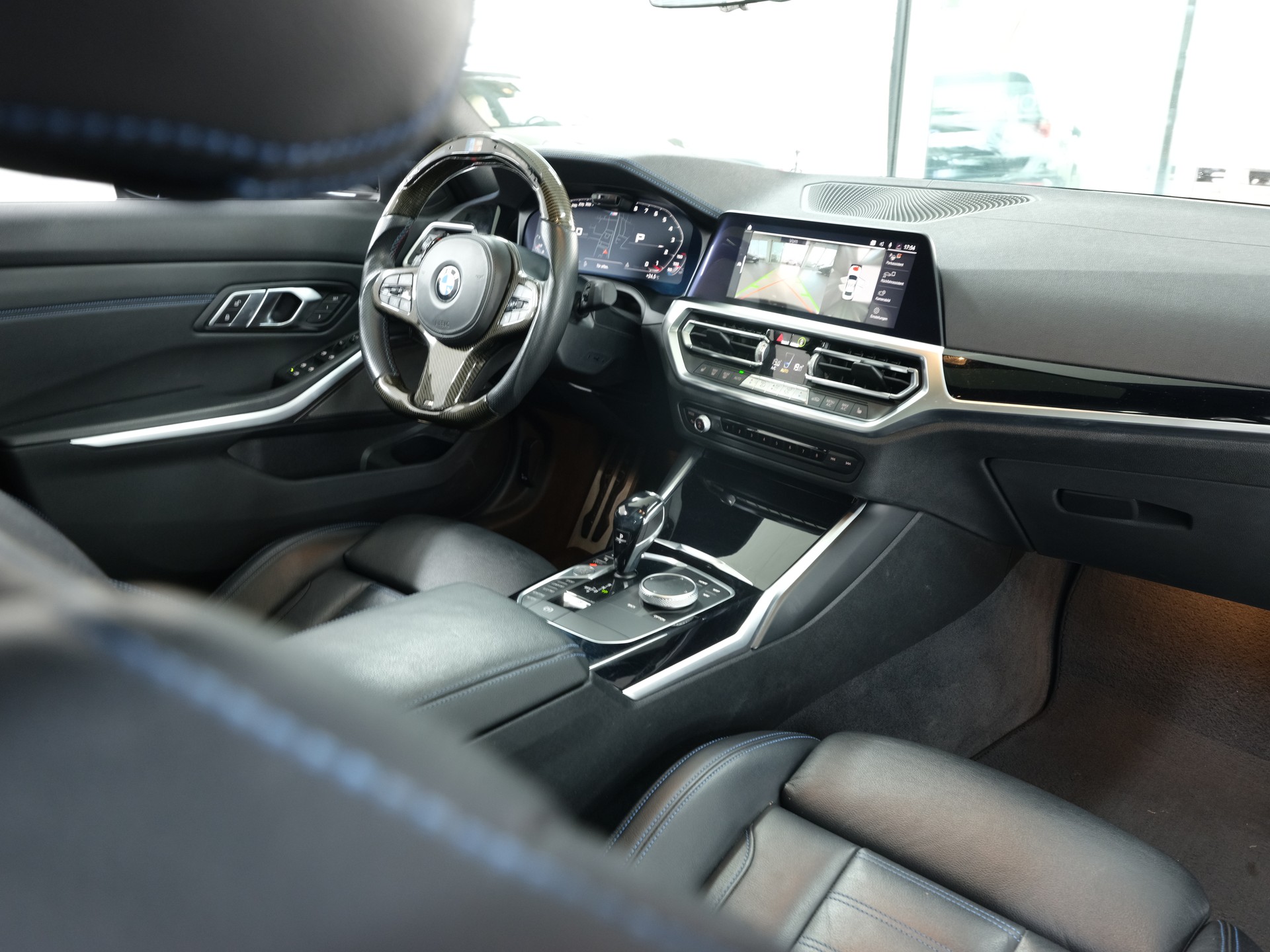 BMW M340i xDrive Steptronic *Sportabgassanlage* *360 Kamera* *Harman & Kardon*-image-27