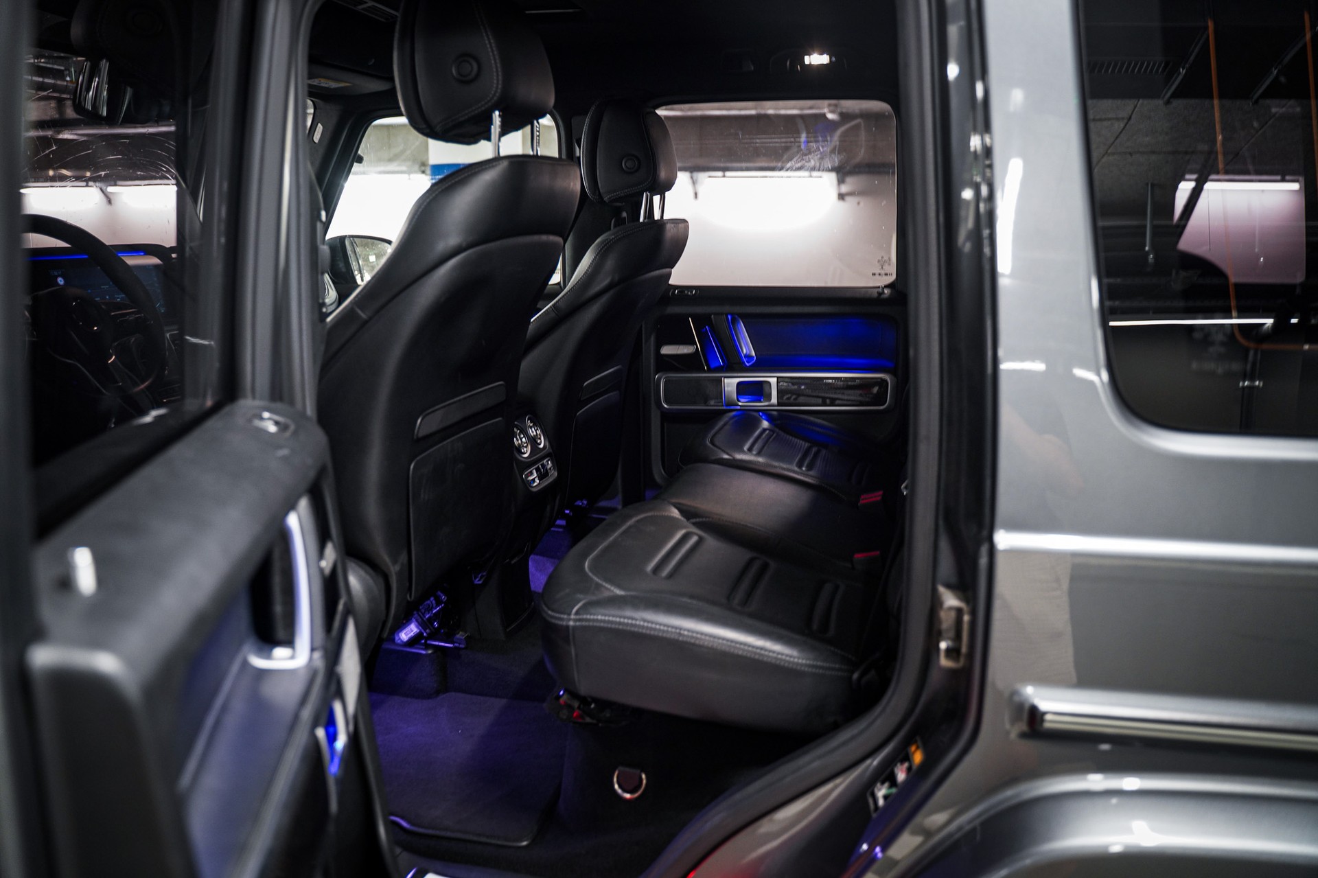 MERCEDES-BENZ G 500 AMG Line 9G-Tronic-image-7