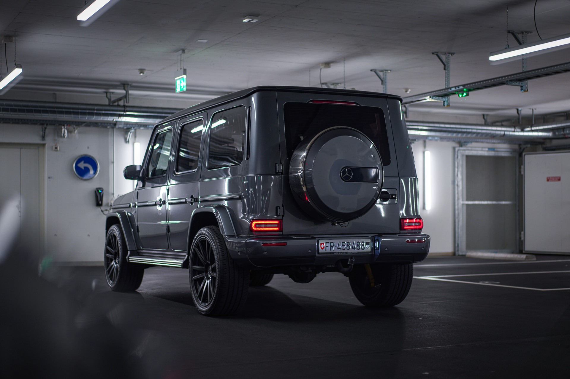 MERCEDES-BENZ G 500 AMG Line 9G-Tronic-image-1