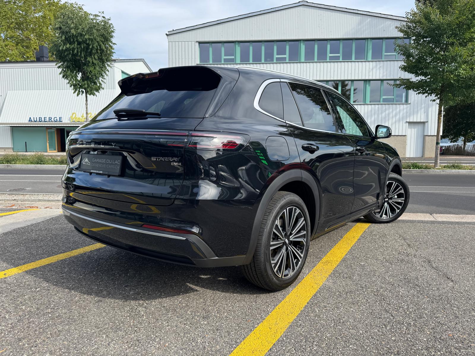 GEELY STARRAY EM-i Pro Max+-showroom-element-3