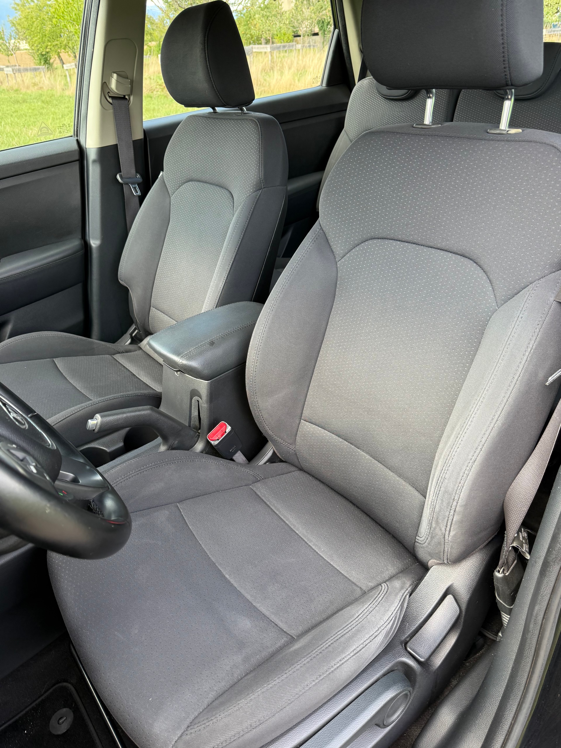 KIA Carens 1.6 GDI Dynamyc Edition 7 Place-image-11