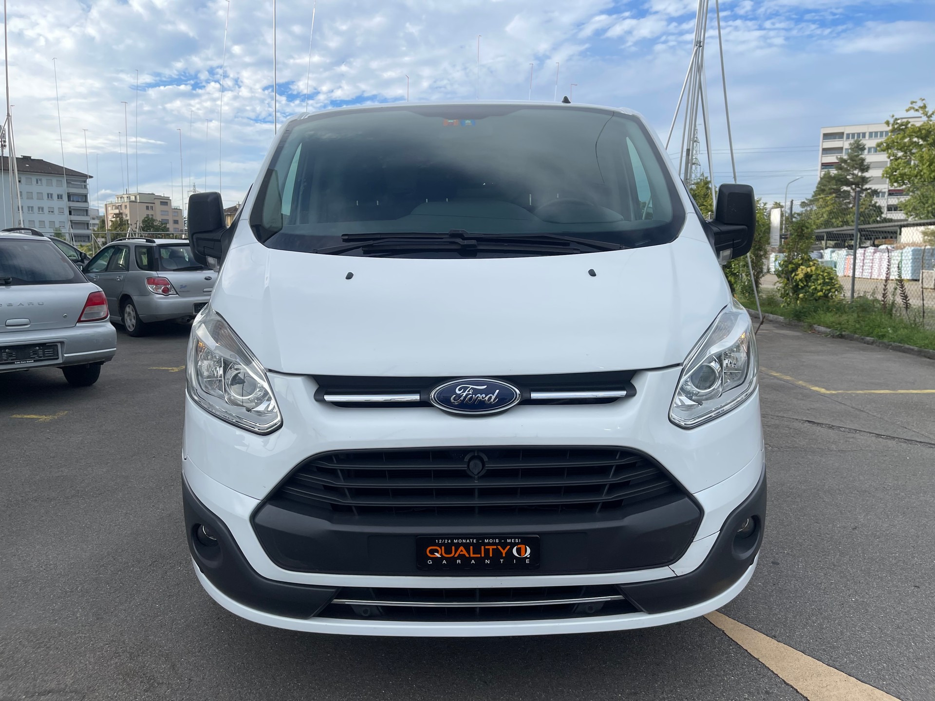 FORD Transit Custom Van 270 L1H1 Trend SelectShift A-image-2