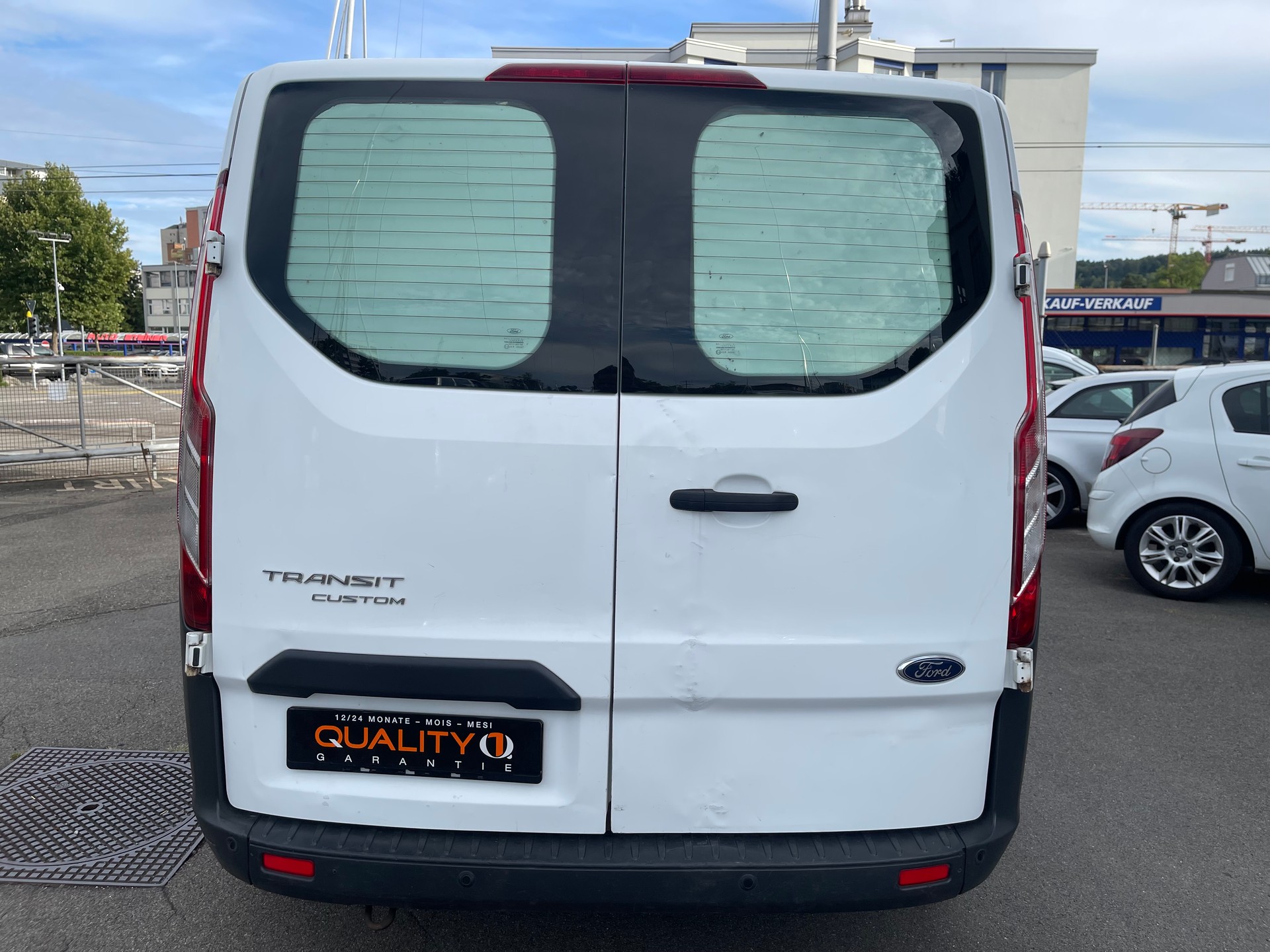 FORD Transit Custom Van 270 L1H1 Trend SelectShift A-image-5