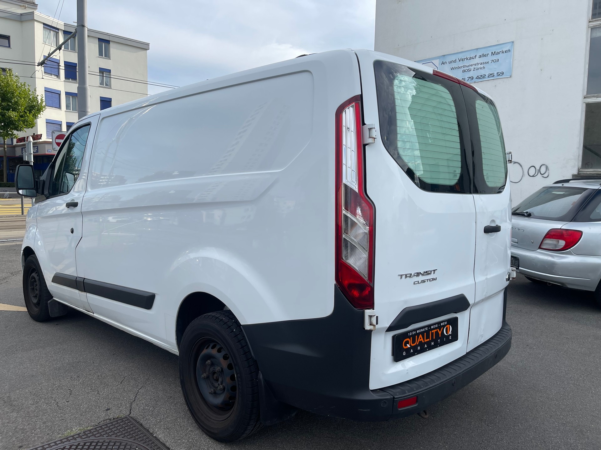 FORD Transit Custom Van 270 L1H1 Trend SelectShift A-image-3