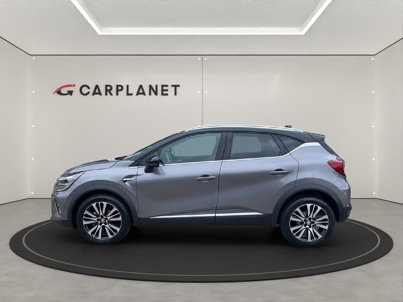 RENAULT Captur 1.3 TCe 140 Initiale EDC ERSATZWAGEN-image-1