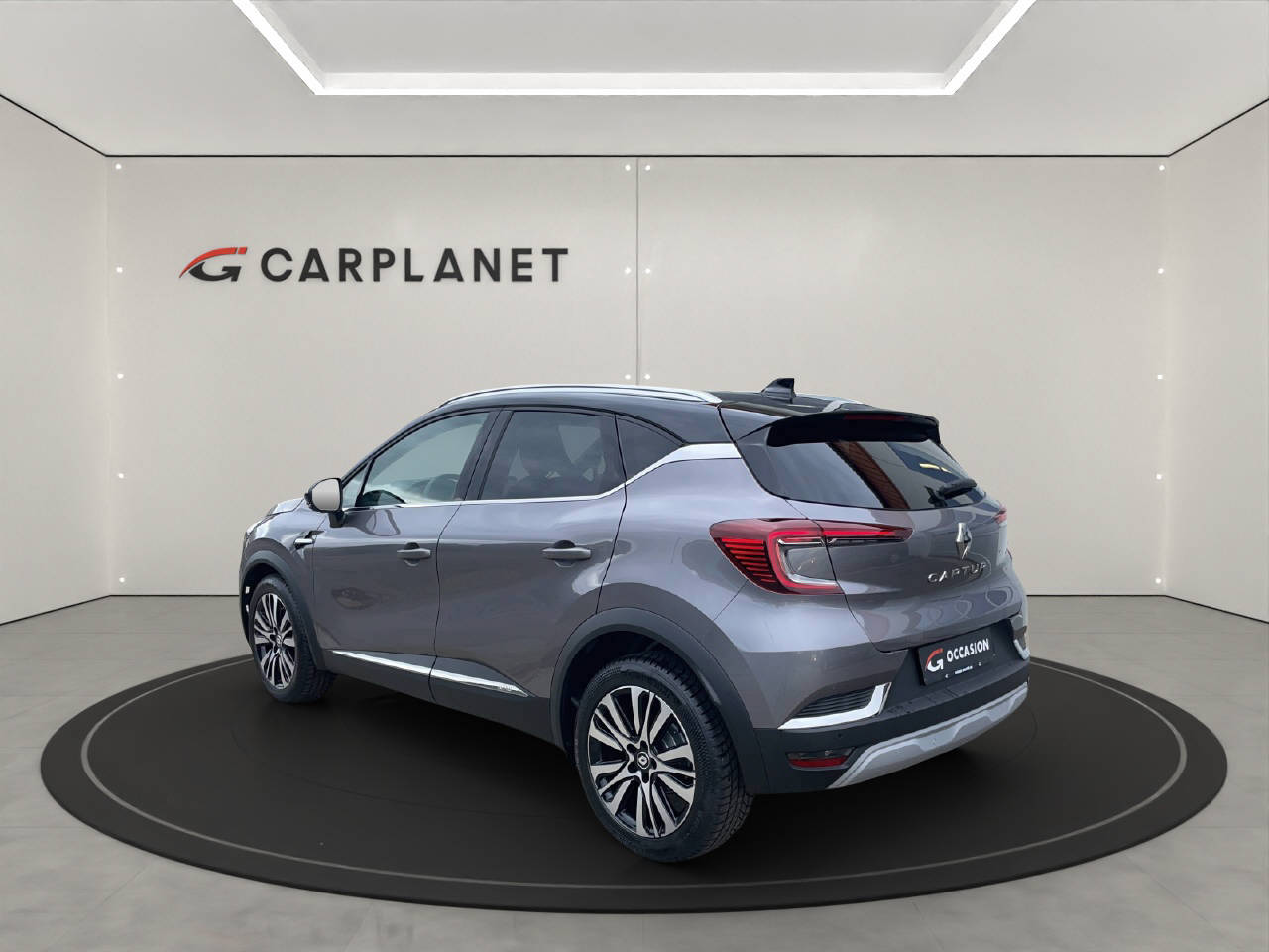 RENAULT Captur 1.3 TCe 140 Initiale EDC ERSATZWAGEN-image-2