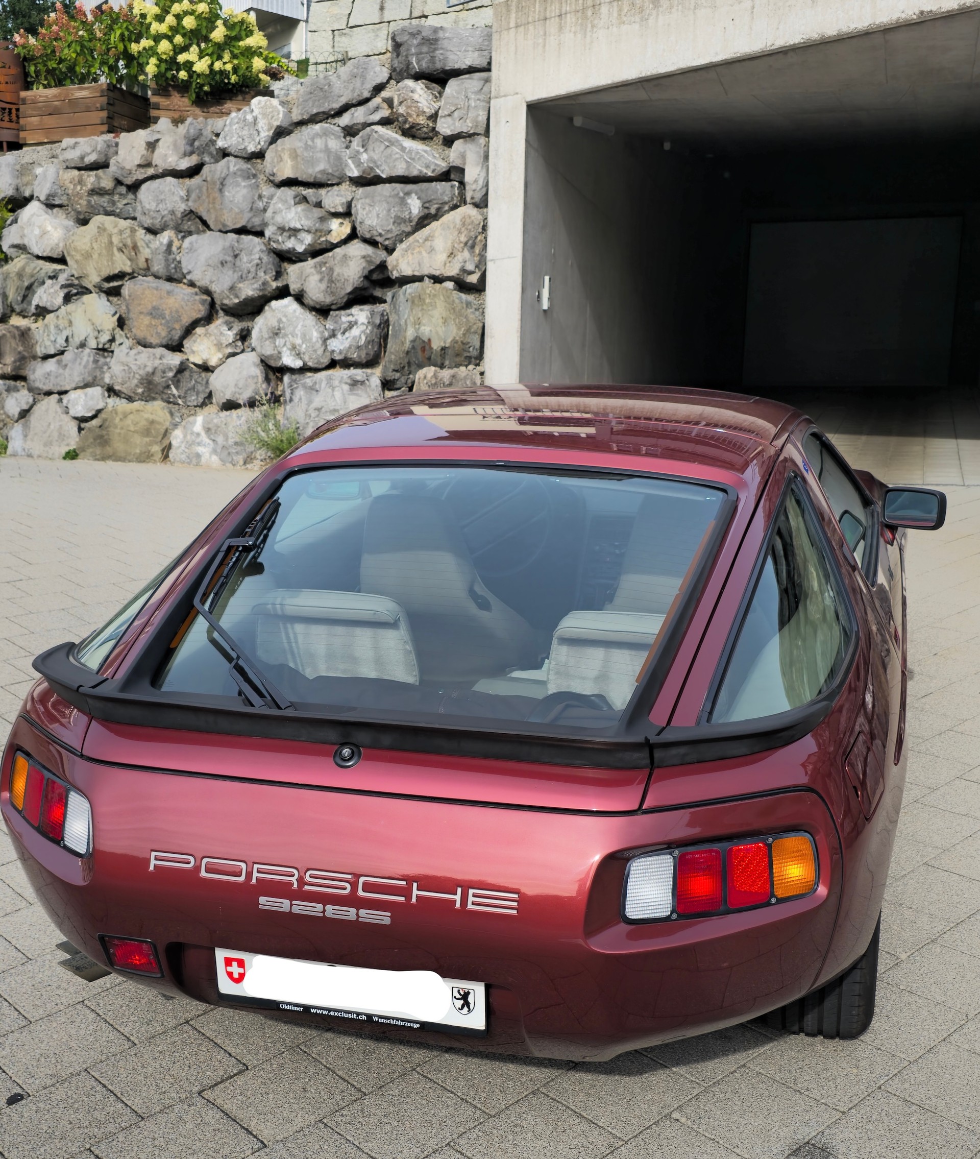 PORSCHE S 4.7 - Veteran-image-3