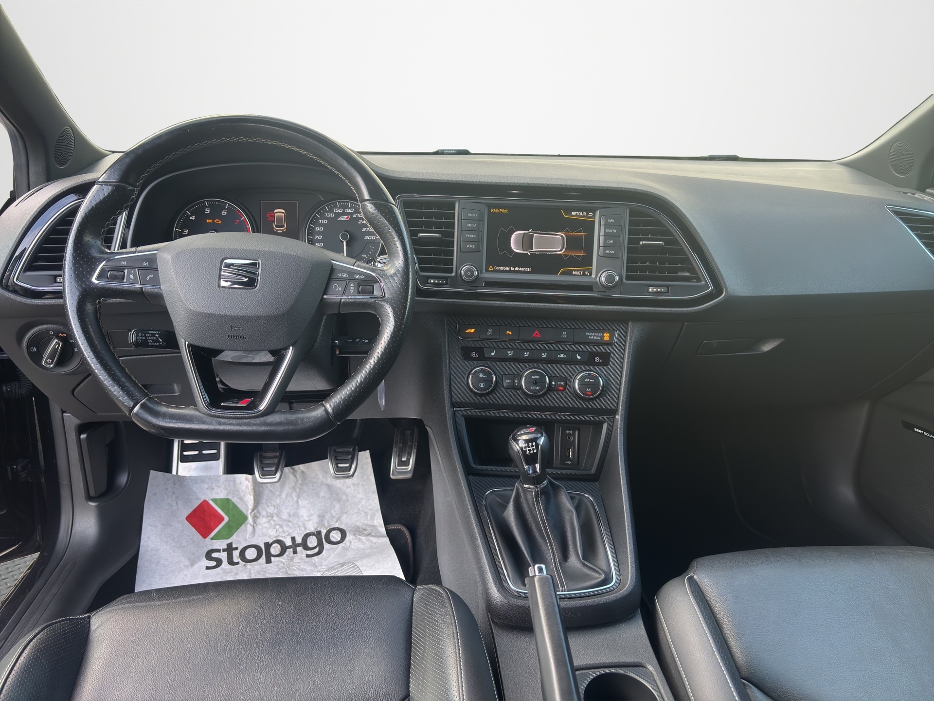 SEAT Leon ST 2.0 TSI Cupra 290-image-11