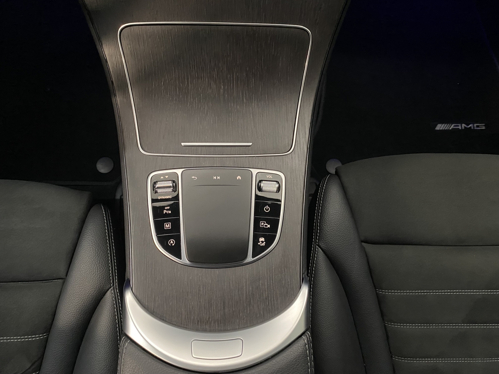 MERCEDES-BENZ GLC 220 d AMG Line 4MATIC-image-9