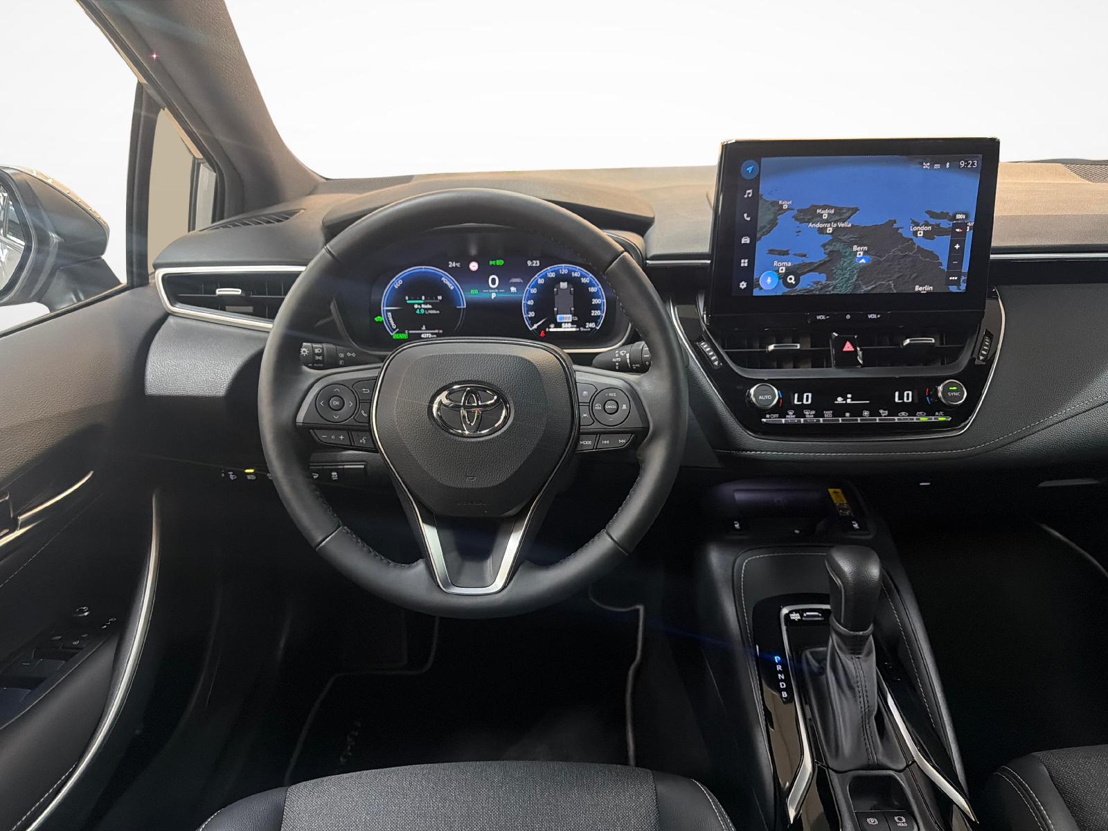 TOYOTA Corolla 1.8 HSD Trend-image-13